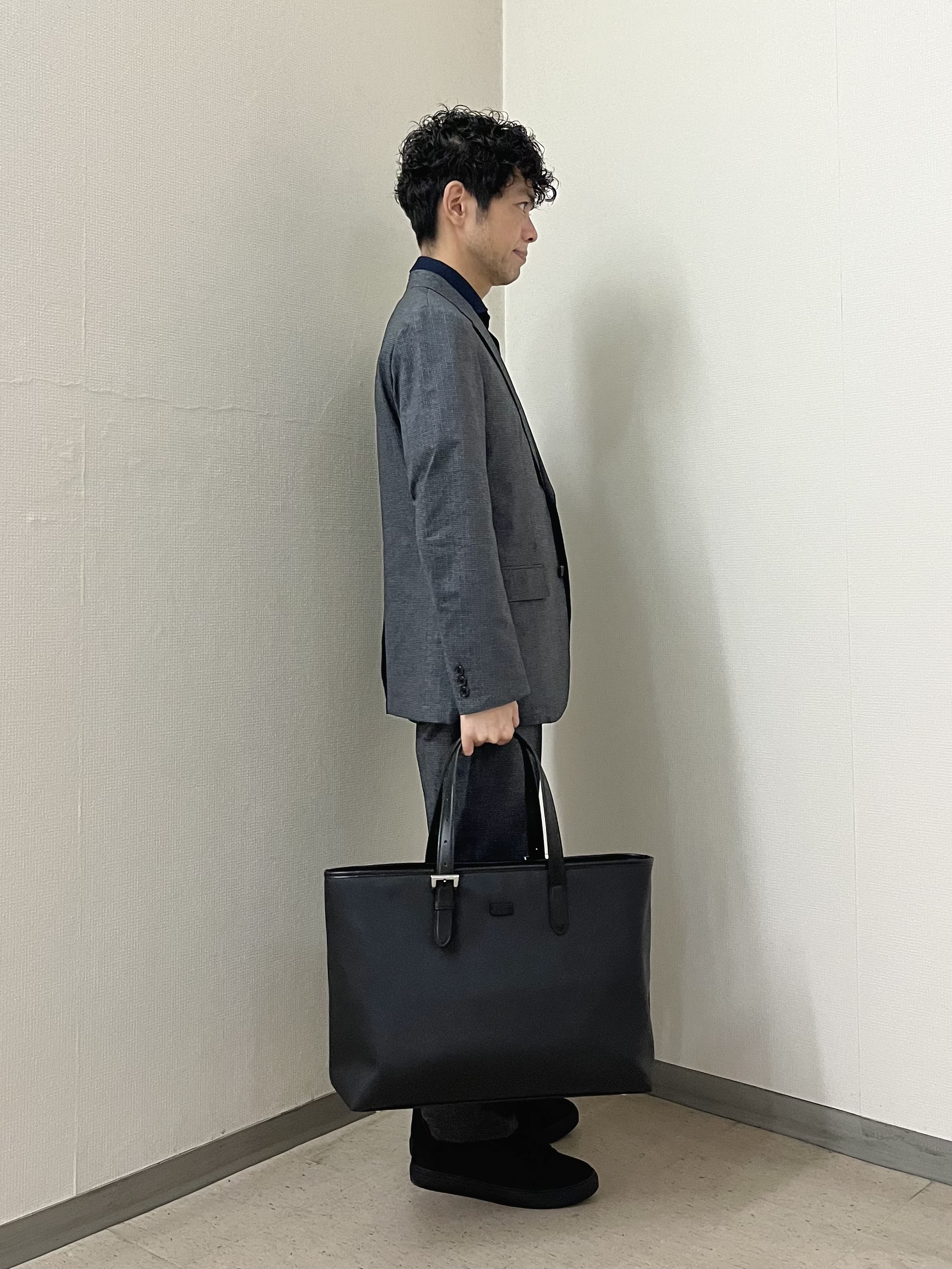 URAさんの「TAKEO KIKUCHI｜【通気性】ジャージ千鳥柄 ジャケット」を使ったコーディネート