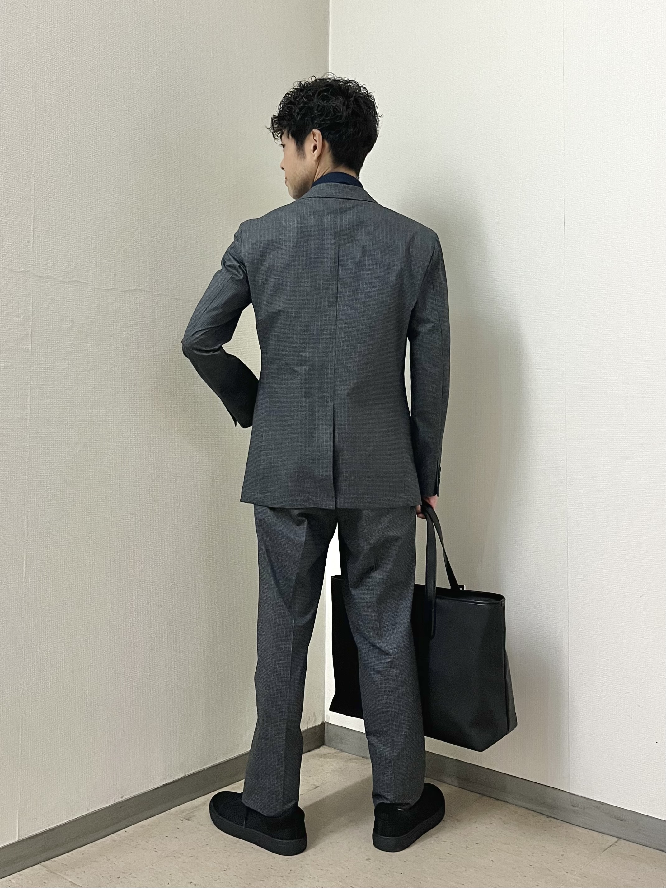 URAさんの「TAKEO KIKUCHI｜【通気性】ジャージ千鳥柄 ジャケット」を使ったコーディネート