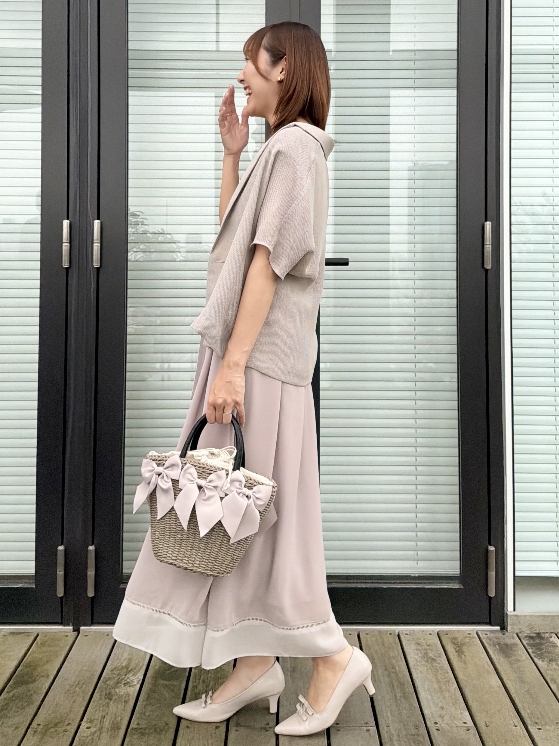 みぃさんの「Couture brooch｜【洗える】メッシュ調 半袖ジャケット」を使ったコーディネート