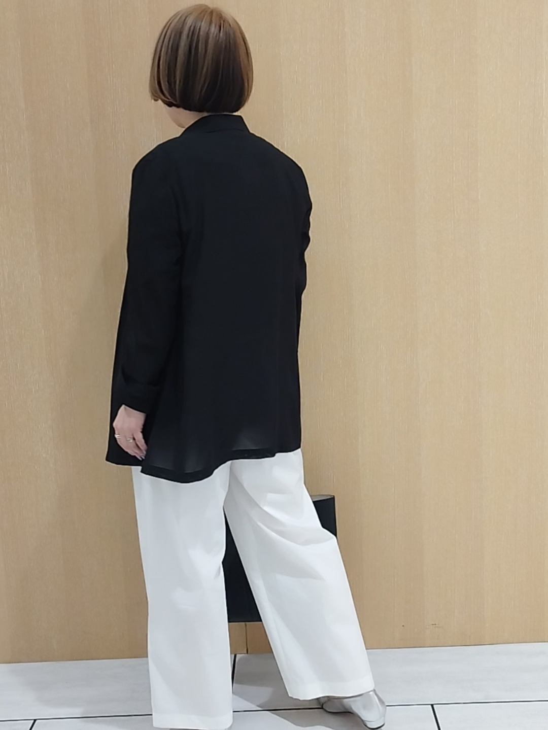 s u g iさんの「UNTITLED｜【セットアップ可/接触冷感/通気性】ドライシアーダブルジャケット」を使ったコーディネート
