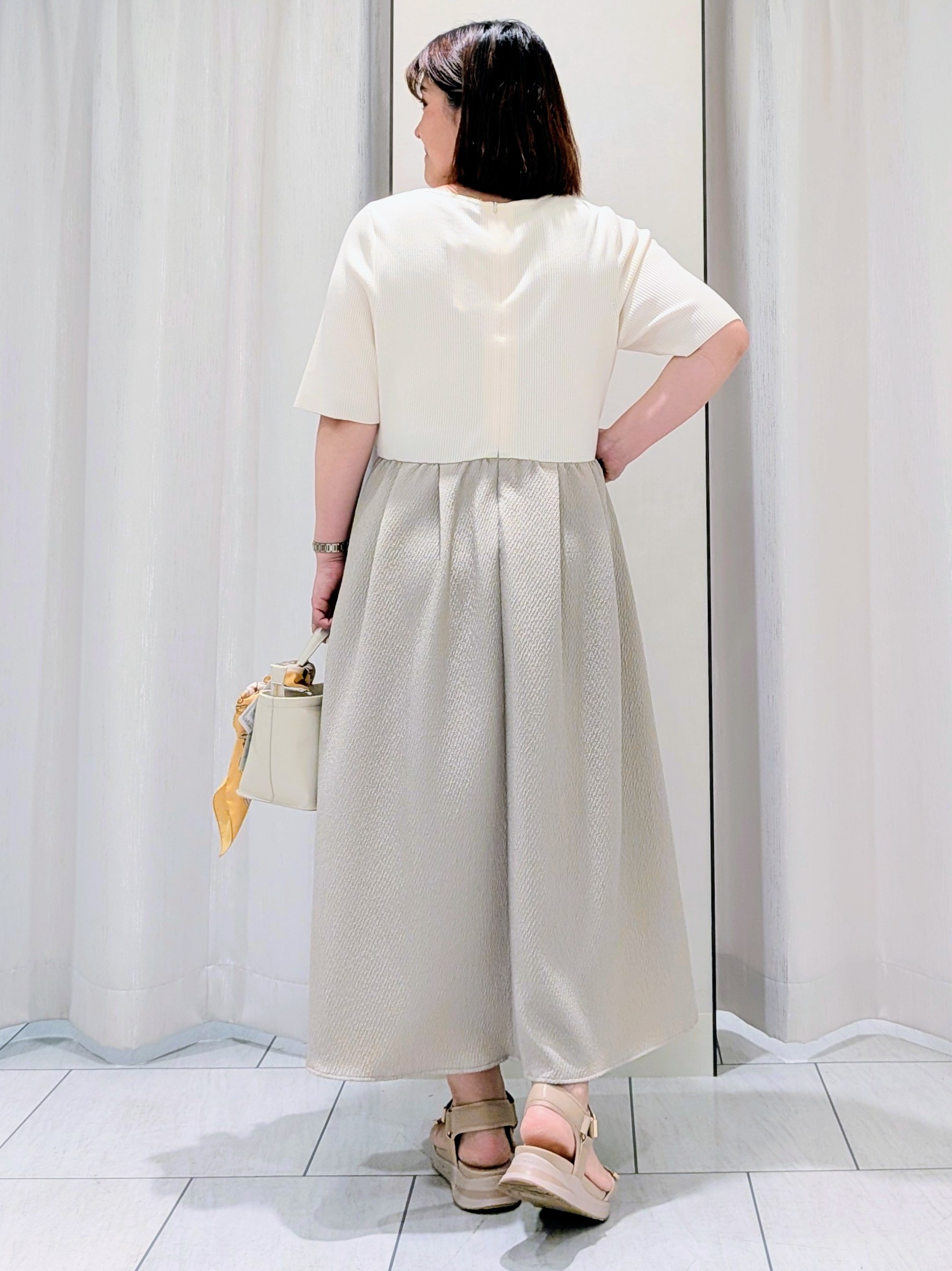 Onumaさんの「UNTITLED｜【一枚でサマ見え】ニットドッキングジャガードワンピース」を使ったコーディネート