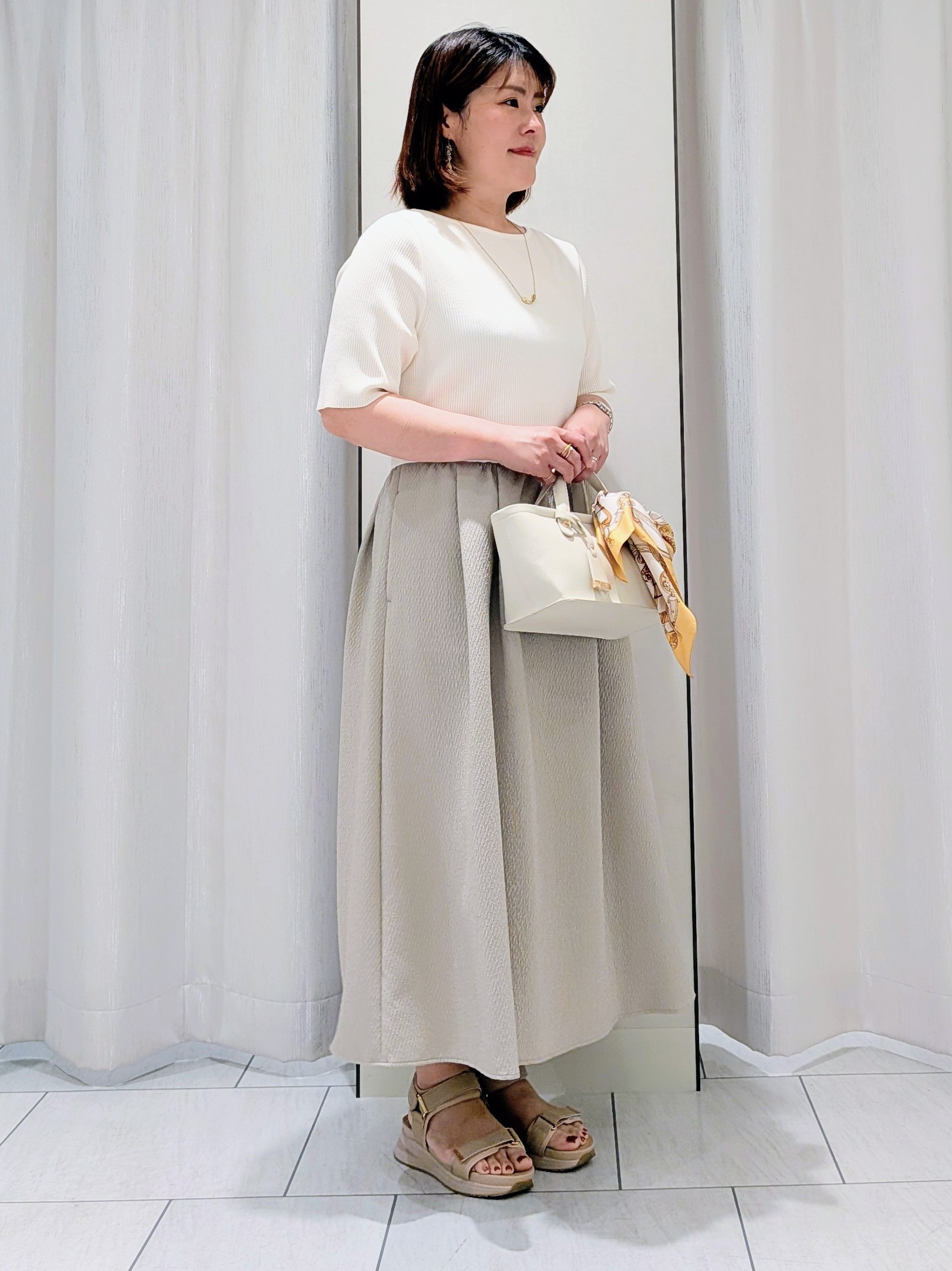 Onumaさんの「UNTITLED｜【一枚でサマ見え】ニットドッキングジャガードワンピース」を使ったコーディネート