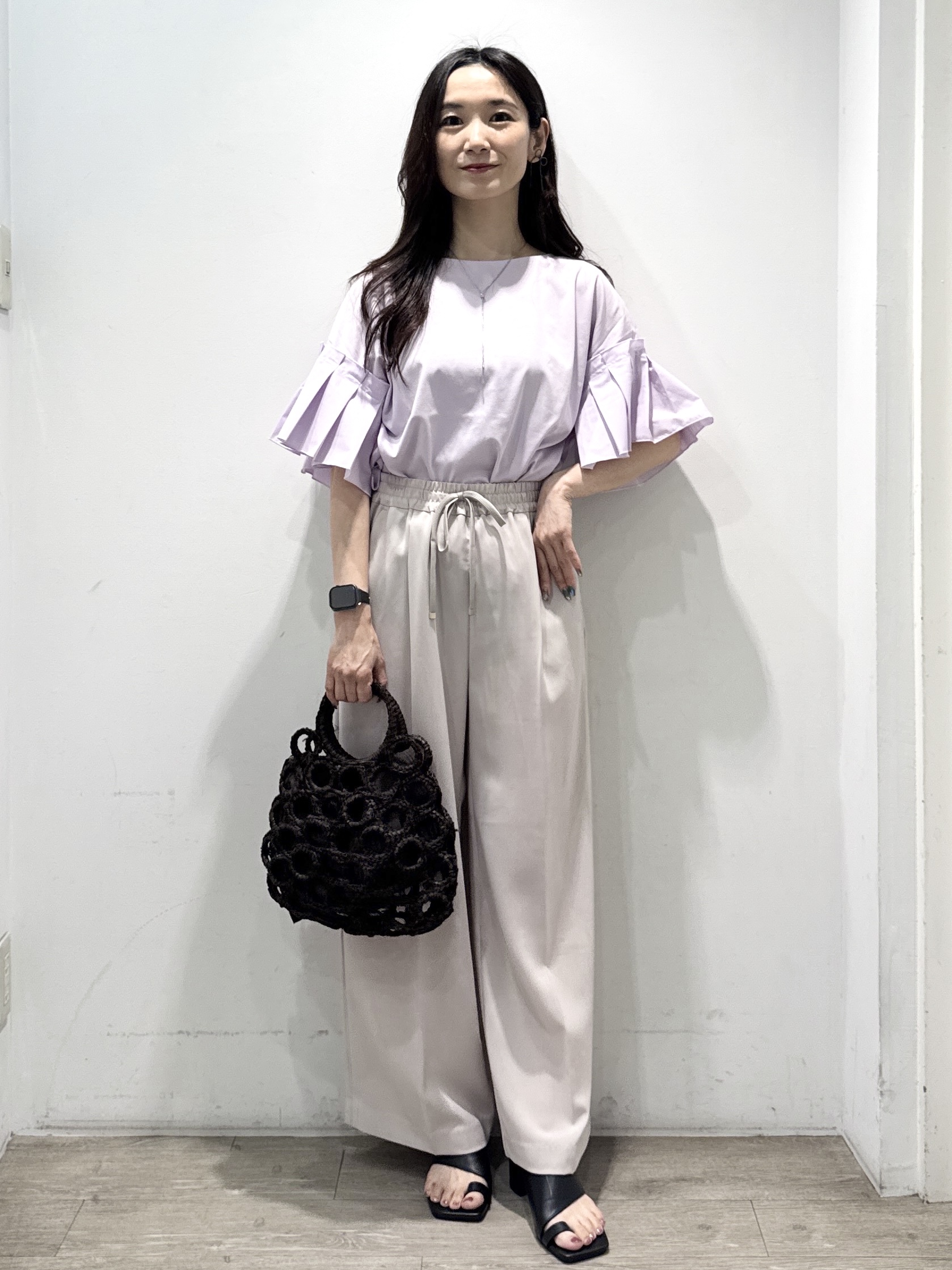 yuicciさんの「OPAQUE.CLIP｜【接触冷感】タックスリーブカットソー《洗濯機OK》」を使ったコーディネート