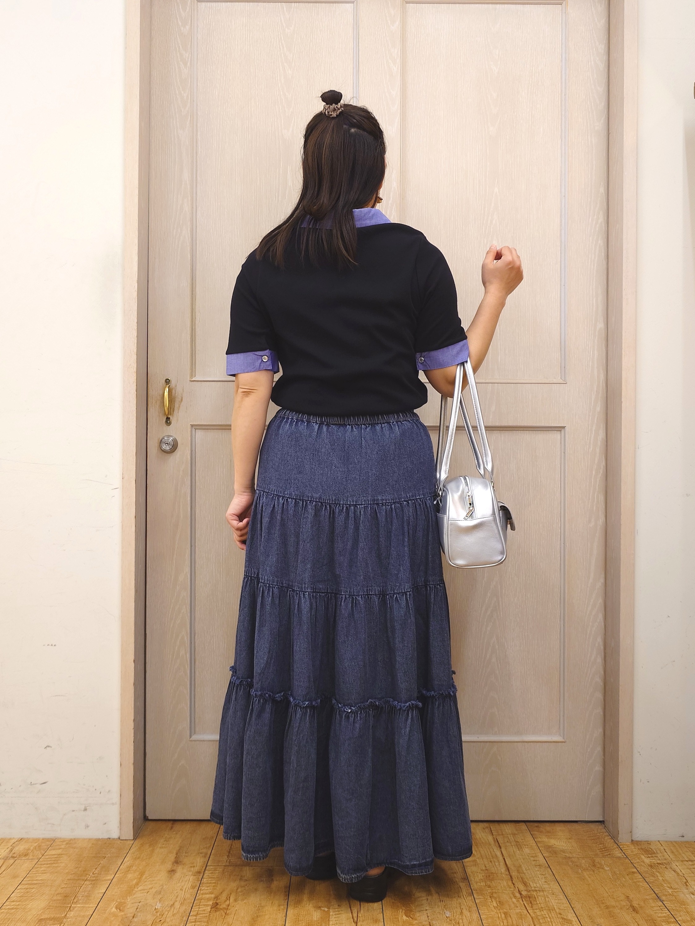 とろろさんの「SHOO･LA･RUE｜【洗濯機可/S-LL】シャツレイヤード風 テレコポロトップス」を使ったコーディネート