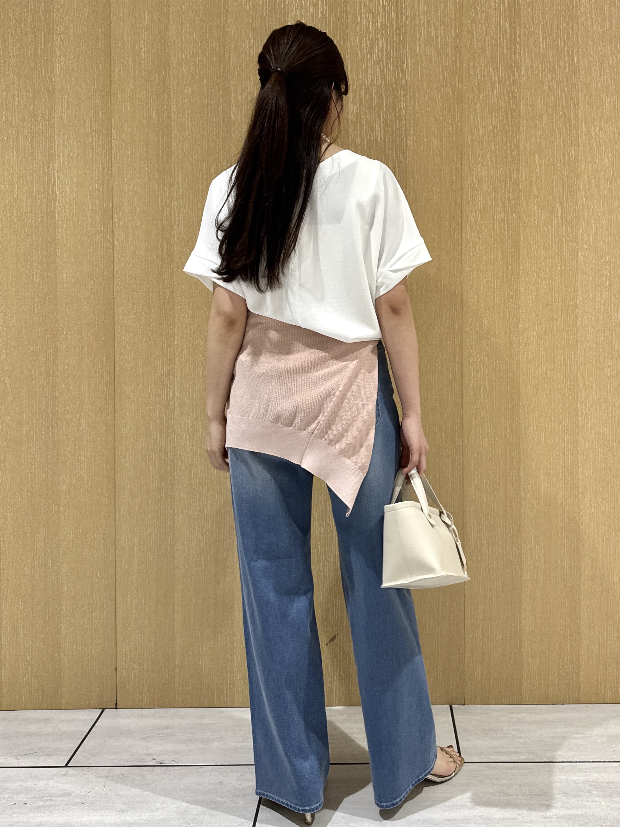 nanaさんの「UNTITLED｜【前後2WAY/はっ水/セットアップ可】リラクシーフレンチスリーブブラウス」を使ったコーディネート