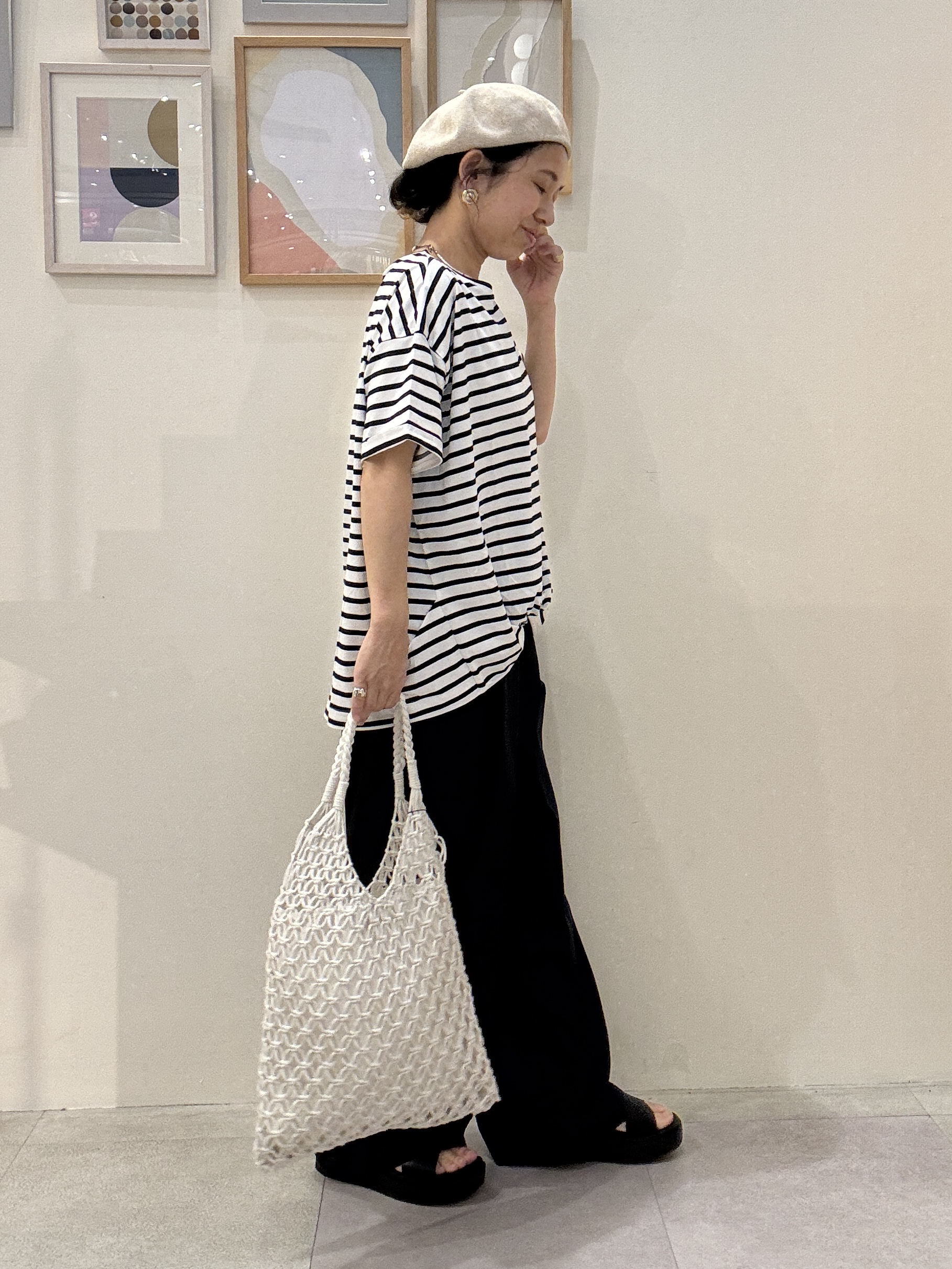 たけぴさんの「SHOO･LA･RUE｜【ひんやり/S-LL】インせず決まる フロントタックデザインTシャツ」を使ったコーディネート