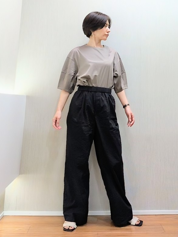 ミズタさんの「UNTITLED｜【汗染み防止/接触冷感】ランタンスリーブプルオーバー」を使ったコーディネート