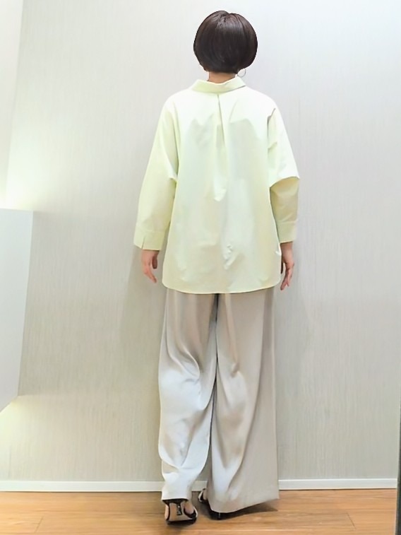 ミズタさんの「UNTITLED｜【接触冷感/吸水速乾/UVカット】ドルマンスリーブシャツ」を使ったコーディネート