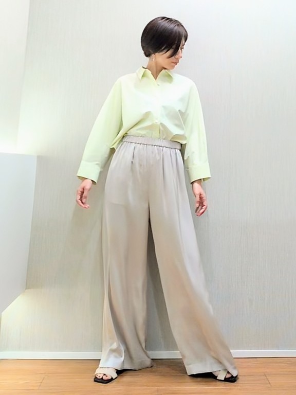 ミズタさんの「UNTITLED｜【接触冷感/吸水速乾/UVカット】ドルマンスリーブシャツ」を使ったコーディネート
