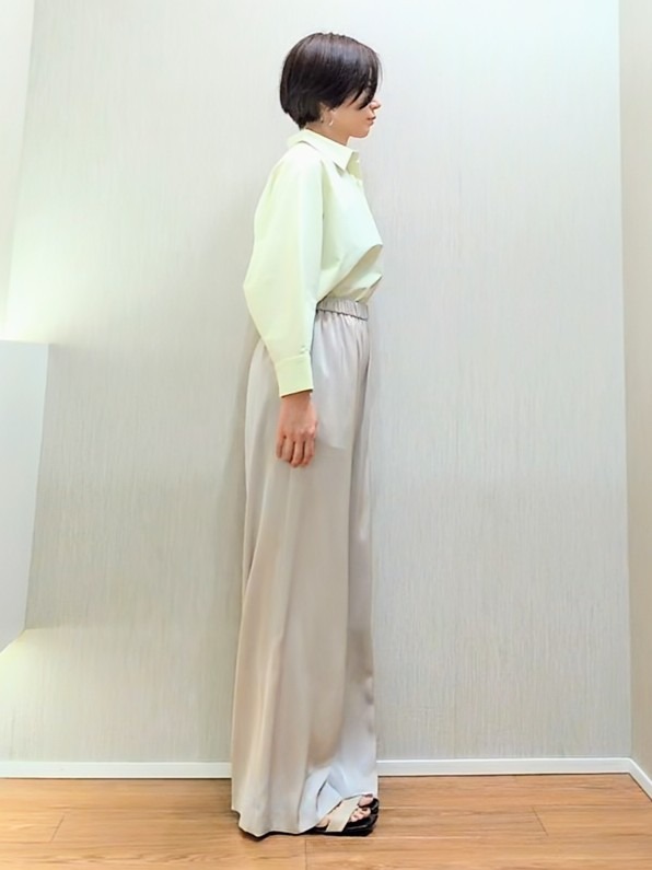ミズタさんの「UNTITLED｜【接触冷感/吸水速乾/UVカット】ドルマンスリーブシャツ」を使ったコーディネート