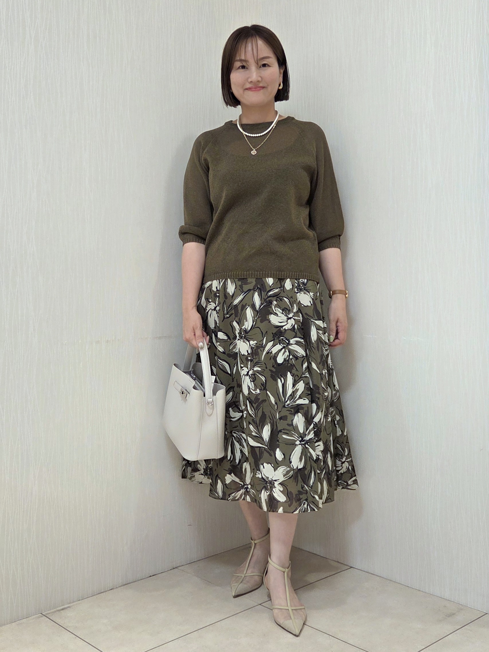 naokoさんの「UNTITLED｜【洗える/ゆったり】クルーネックドライニット」を使ったコーディネート