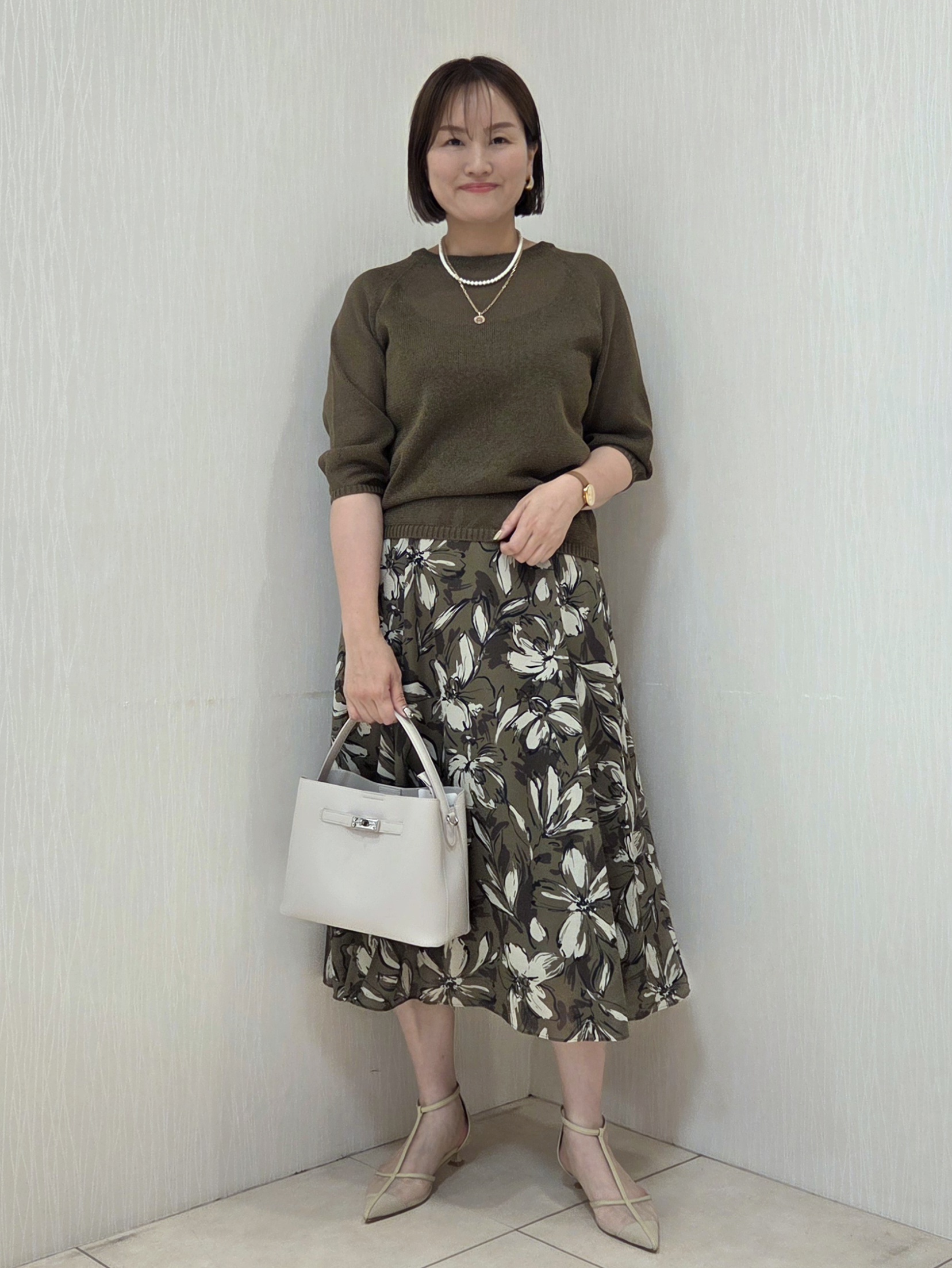 naokoさんの「UNTITLED｜【洗える/ゆったり】クルーネックドライニット」を使ったコーディネート