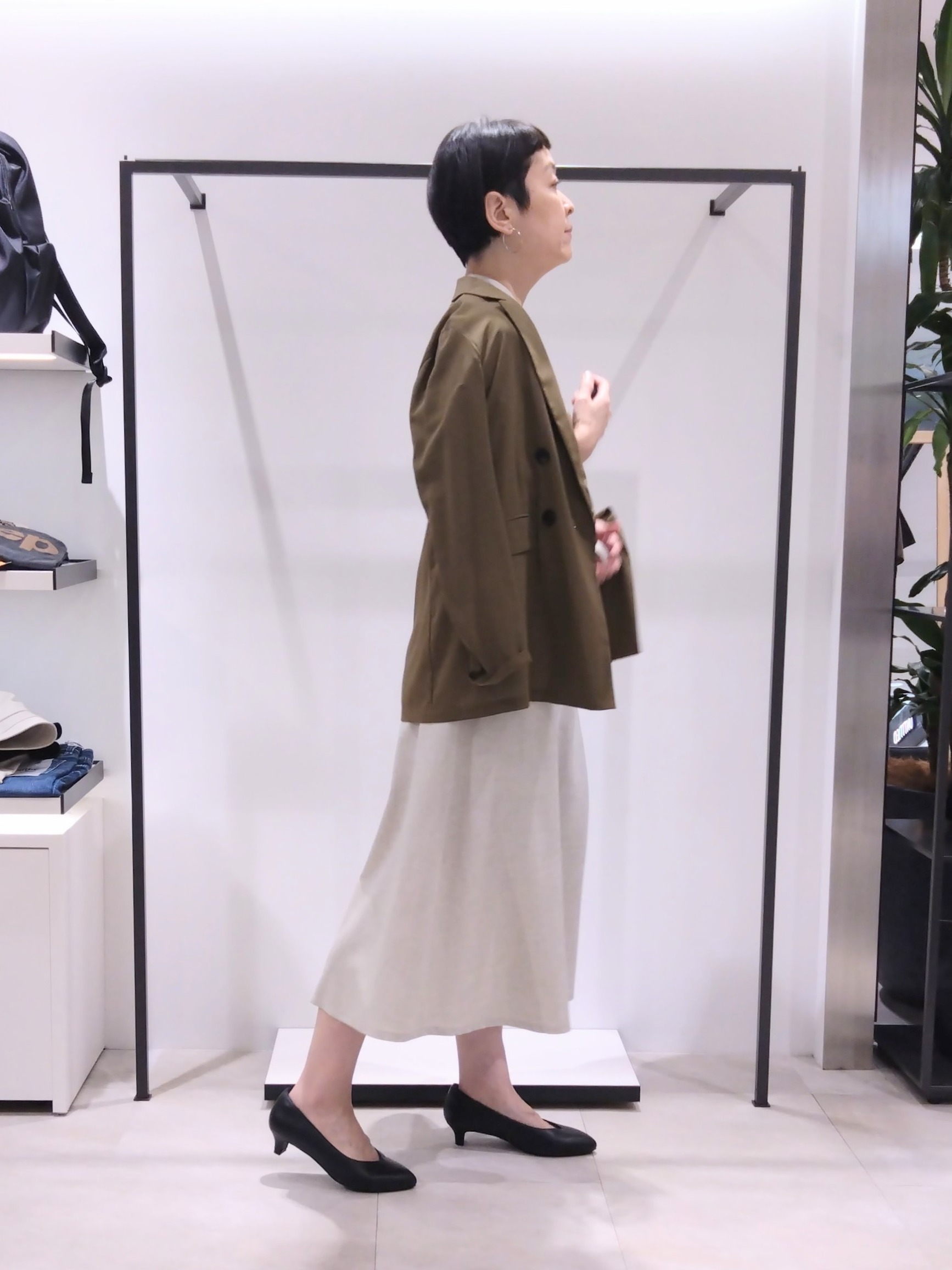 まちこさんの「UNTITLED｜【接触冷感/UVカット/イージーケア】テーラードカラーワンピース」を使ったコーディネート