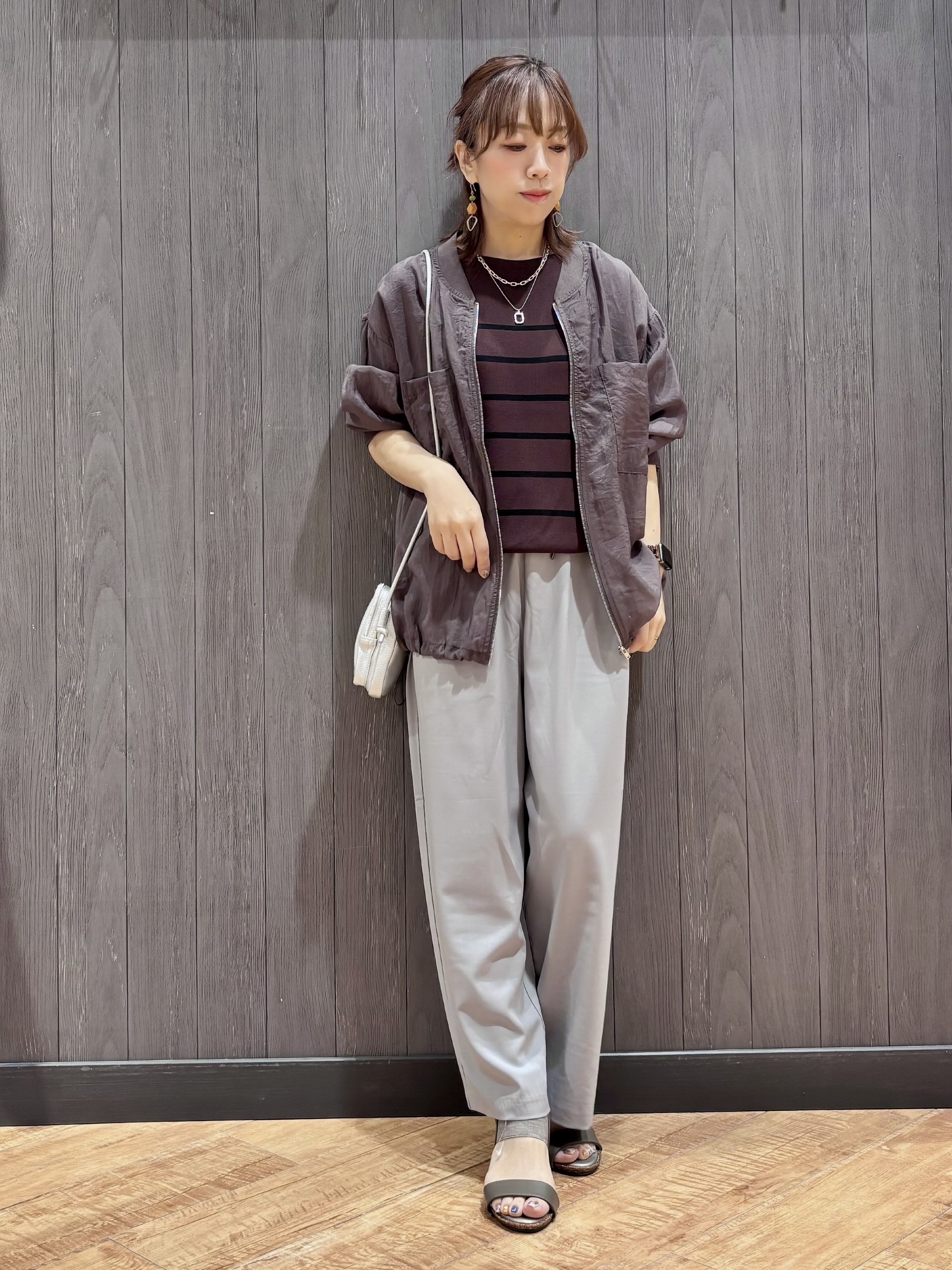 meiさんの「SHOO･LA･RUE｜【S-LL/洗濯機可】1枚持っておくと安心 程よい透け感のシアーリブブルゾン」を使ったコーディネート