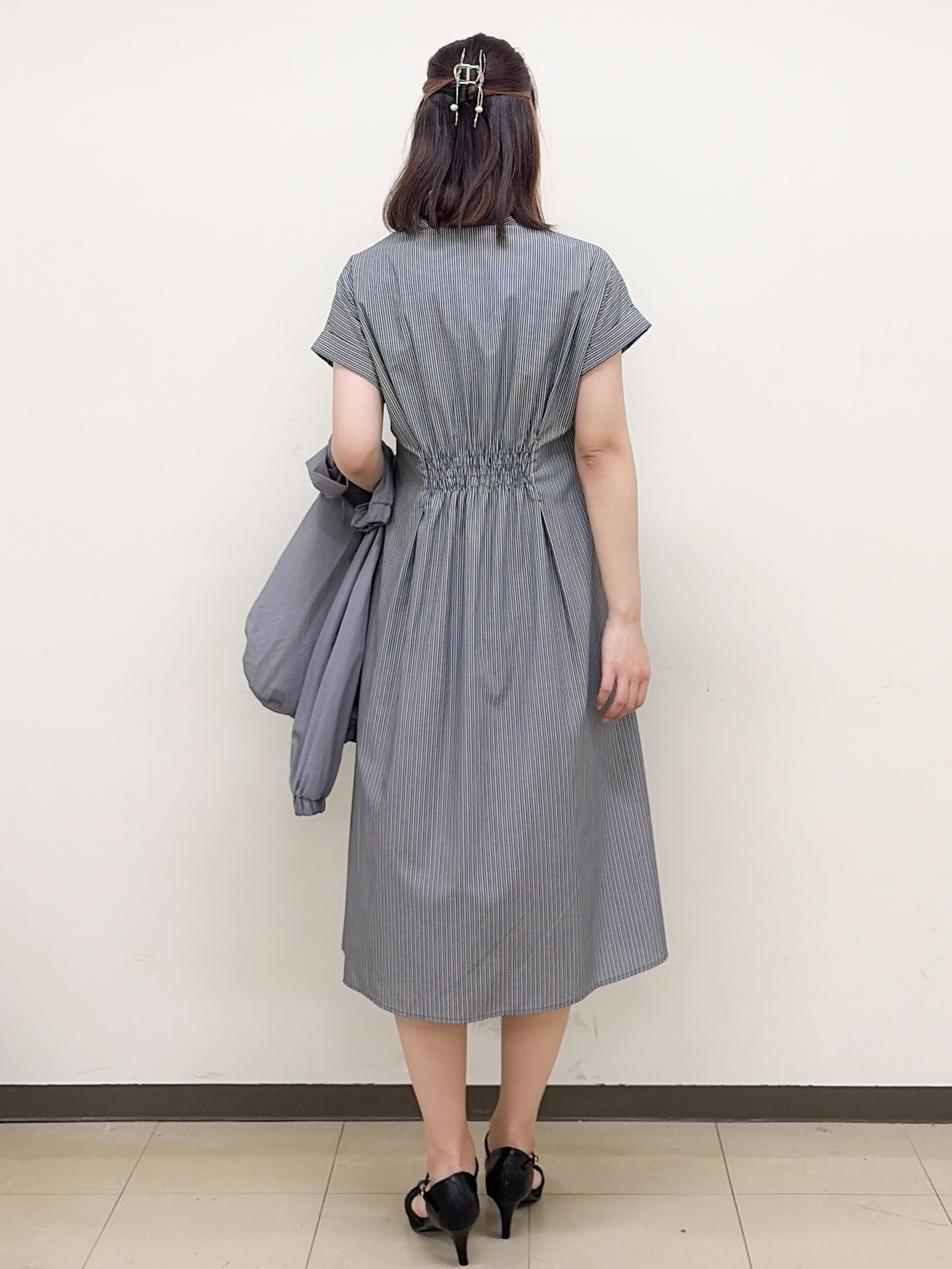 yurinaさんの「index｜【接触冷感／UV】ストライプタックシャツワンピース《洗濯機OK》」を使ったコーディネート