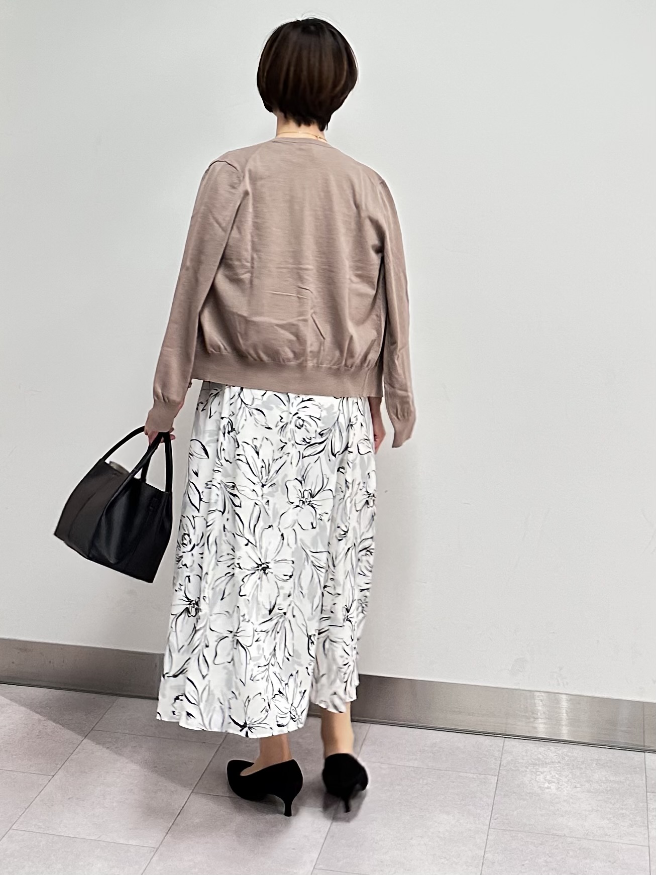 みなこさんの「UNTITLED｜【9色展開/アンサンブル可】コットンクルーネックカーディガン」を使ったコーディネート