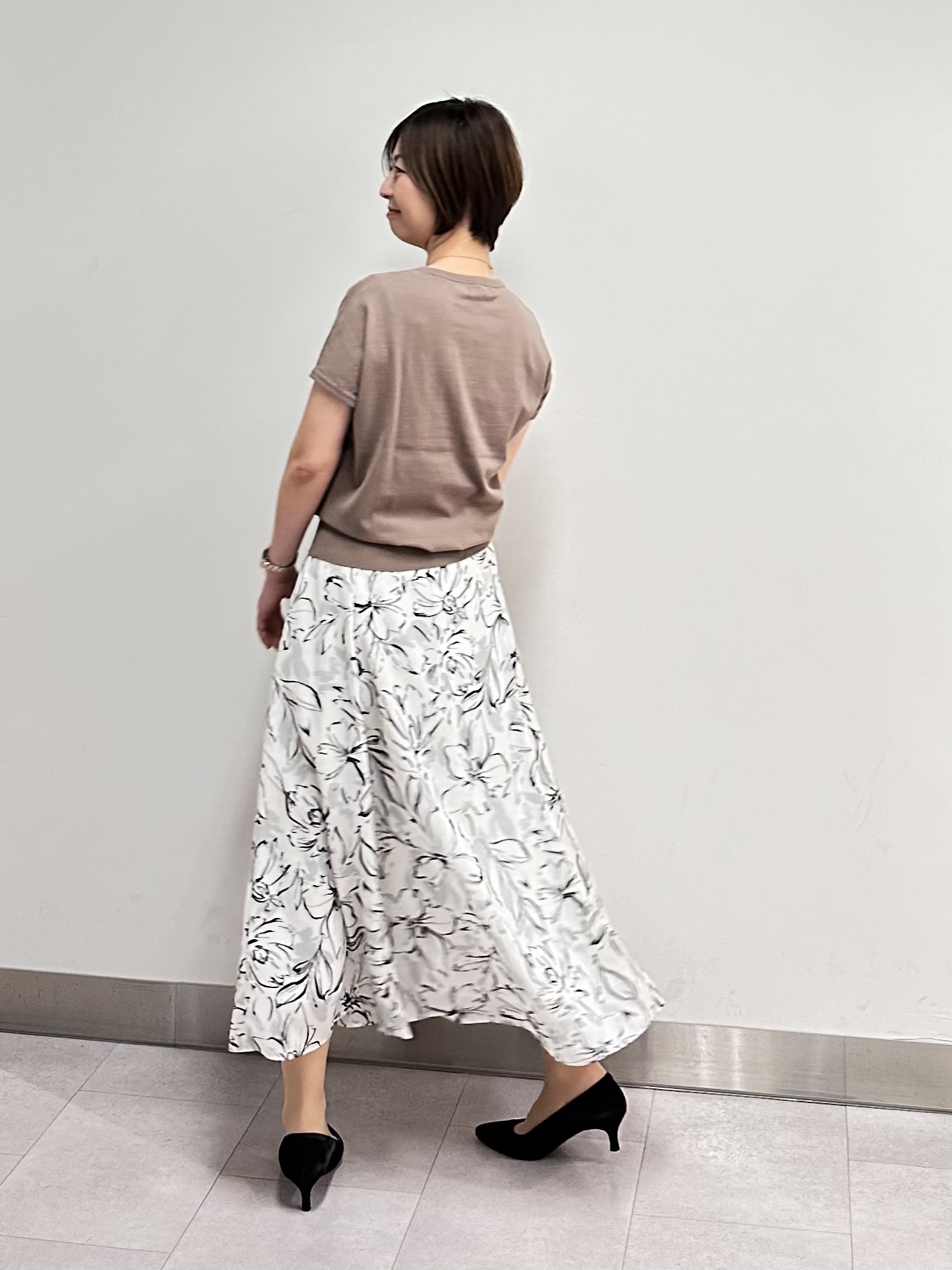 みなこさんの「UNTITLED｜【9色展開/アンサンブル可】コットンクルーネックカーディガン」を使ったコーディネート