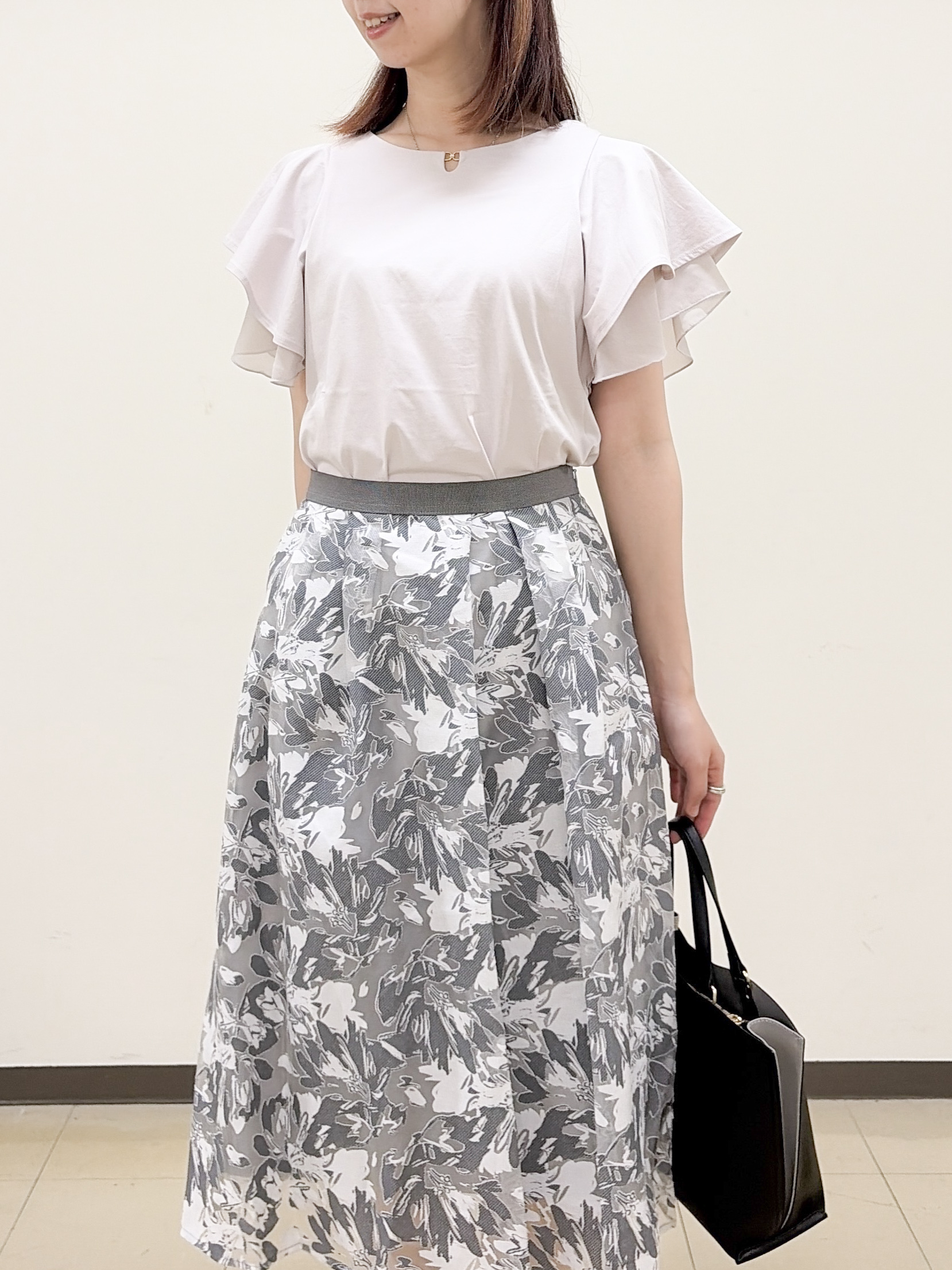 yurinaさんの「index｜【接触冷感／UVケア】シフォンフリルドッキングトップス《洗濯機OK》」を使ったコーディネート