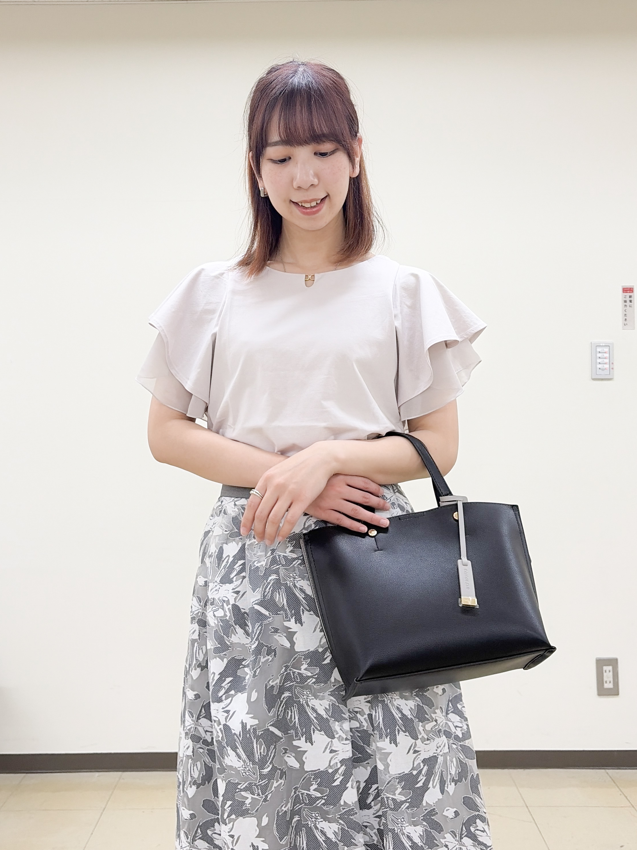 yurinaさんの「index｜【接触冷感／UVケア】シフォンフリルドッキングトップス《洗濯機OK》」を使ったコーディネート