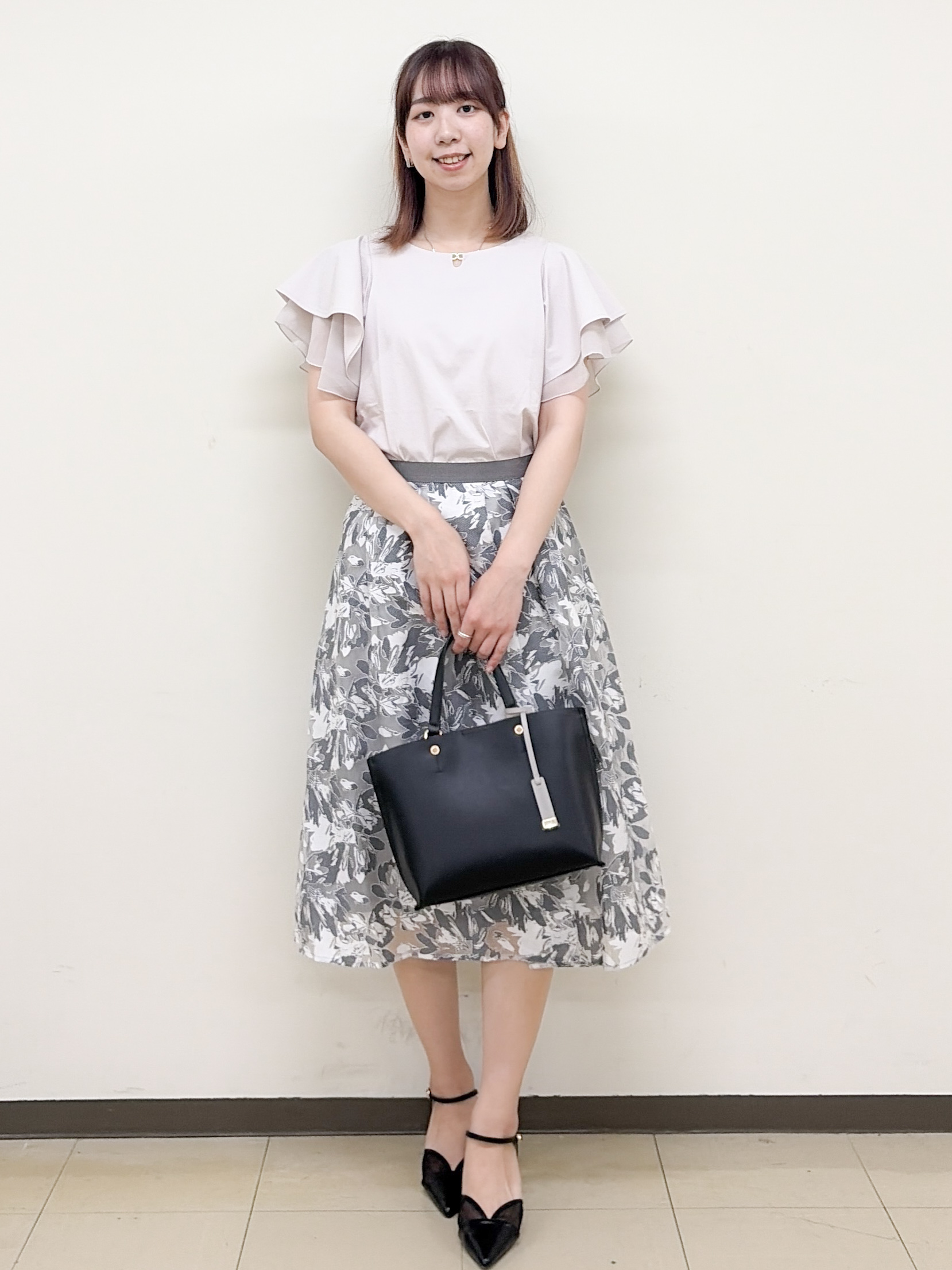 yurinaさんの「index｜【接触冷感／UVケア】シフォンフリルドッキングトップス《洗濯機OK》」を使ったコーディネート