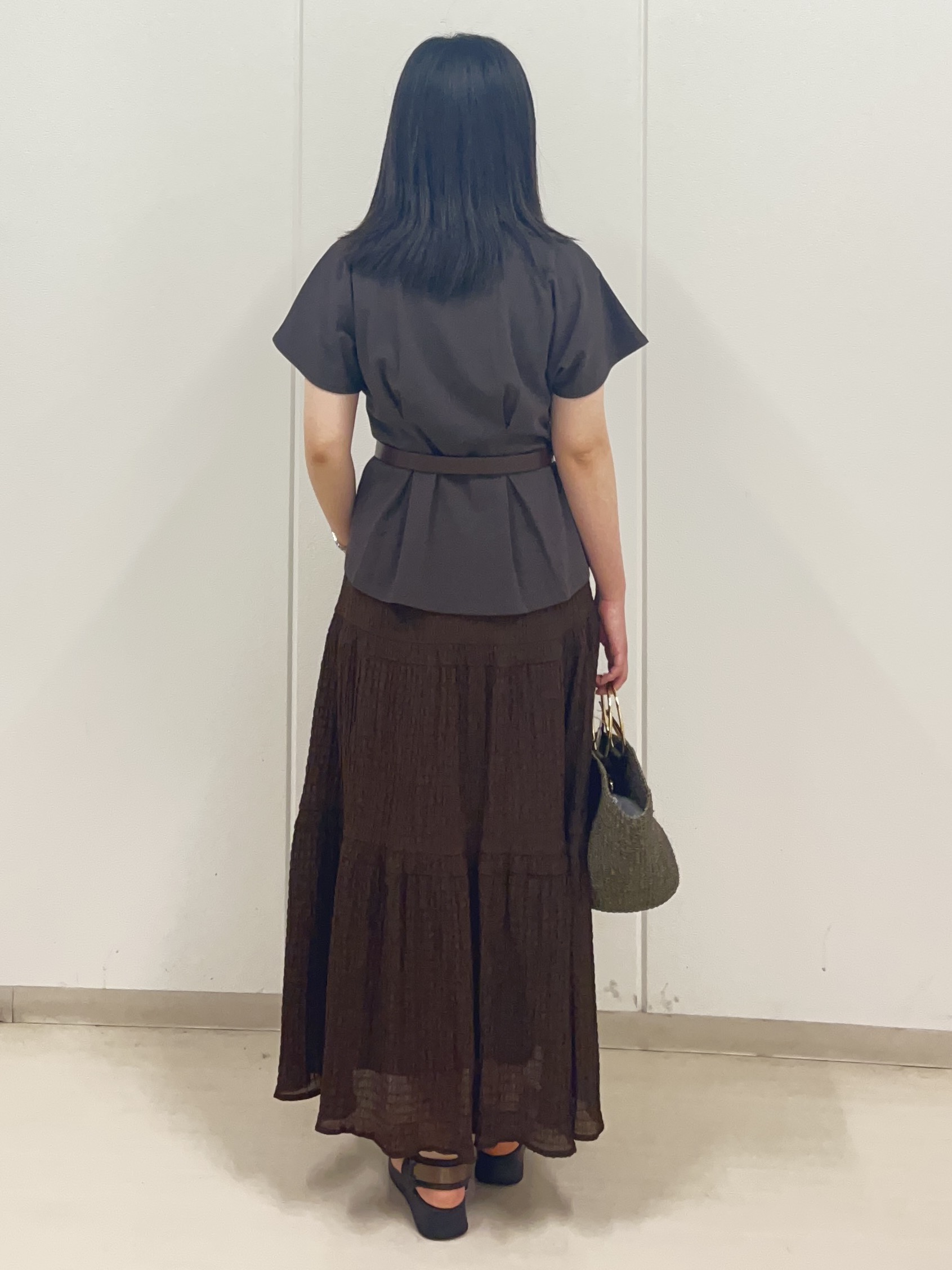 Rihoさんの「Reflect｜【UVカット／接触冷感／吸水速乾】タックデザインフレアトップス」を使ったコーディネート