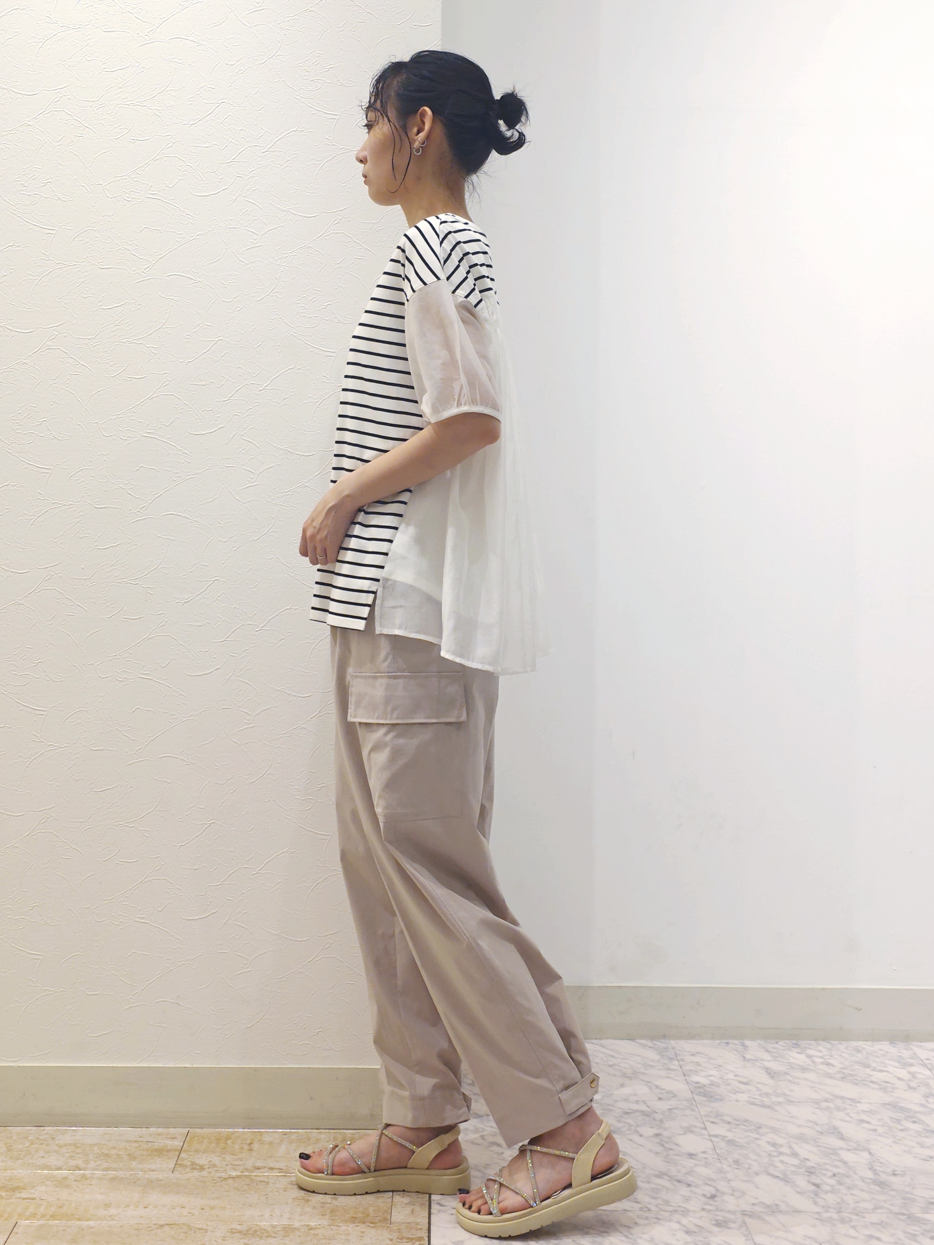 ケイさんの「grove｜【貴島明日香さん着用/UVカット】体型カバー叶う、バックプリーツTシャツ」を使ったコーディネート