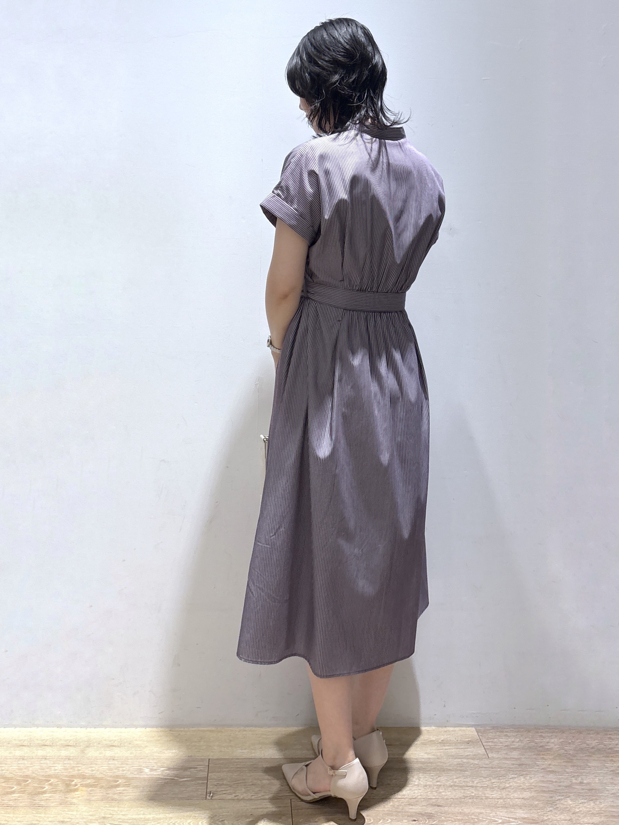 mizukiさんの「index｜【接触冷感／UV】ストライプタックシャツワンピース《洗濯機OK》」を使ったコーディネート