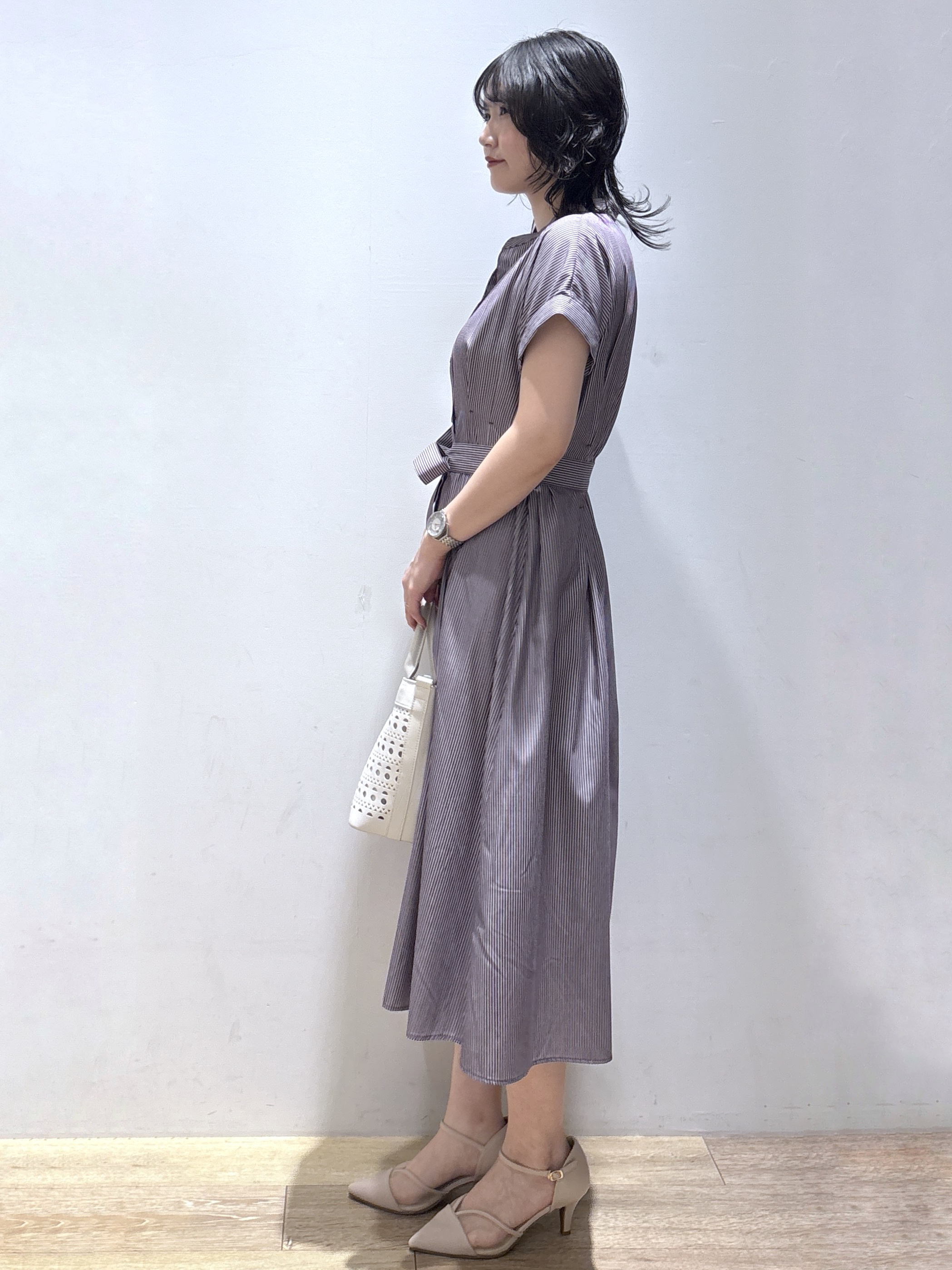 mizukiさんの「index｜【接触冷感／UV】ストライプタックシャツワンピース《洗濯機OK》」を使ったコーディネート