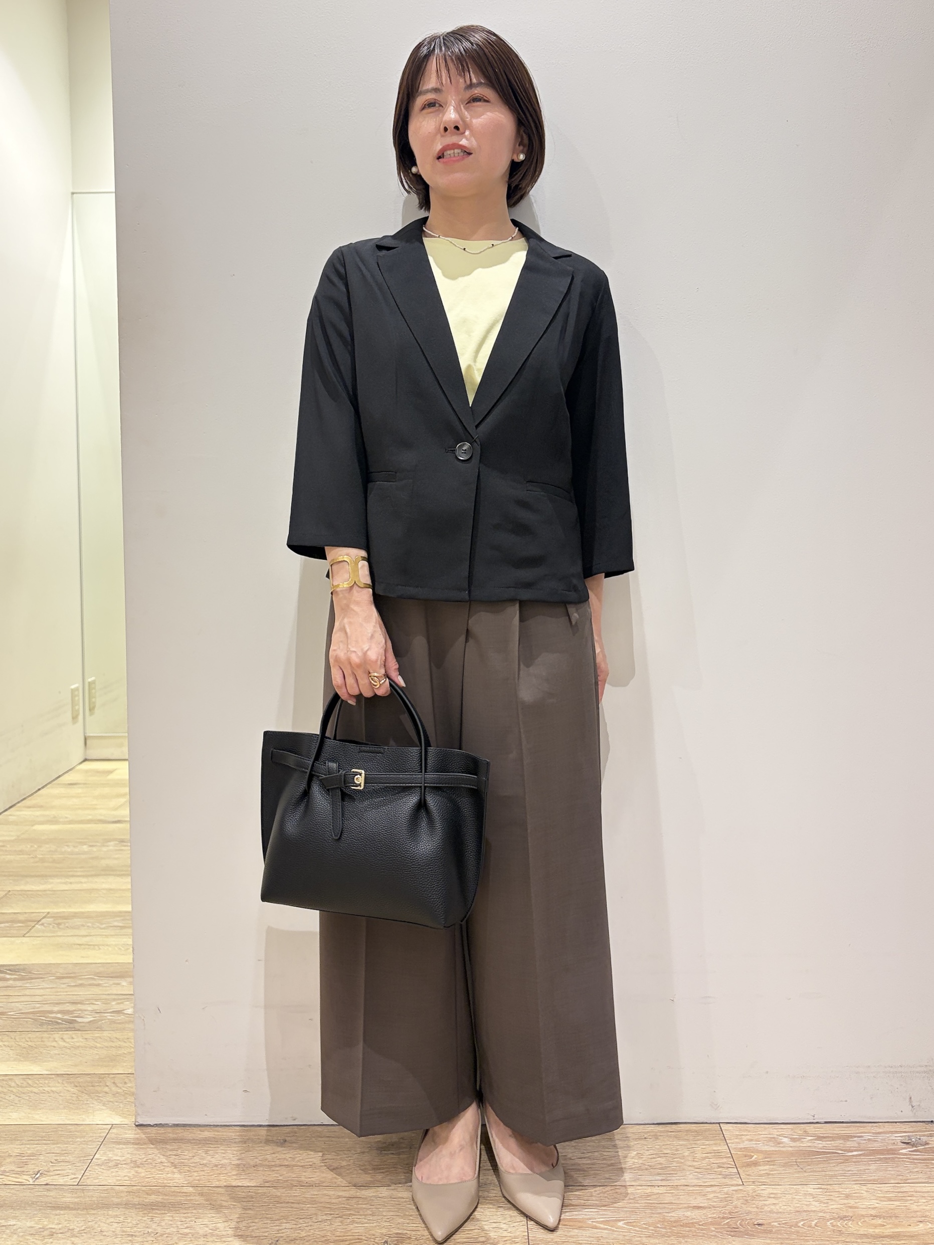 YUKOさんの「index｜【接触冷感／UV】ワンポイント刺繍Tシャツ《7col／XS~3L／洗濯機OK》」を使ったコーディネート