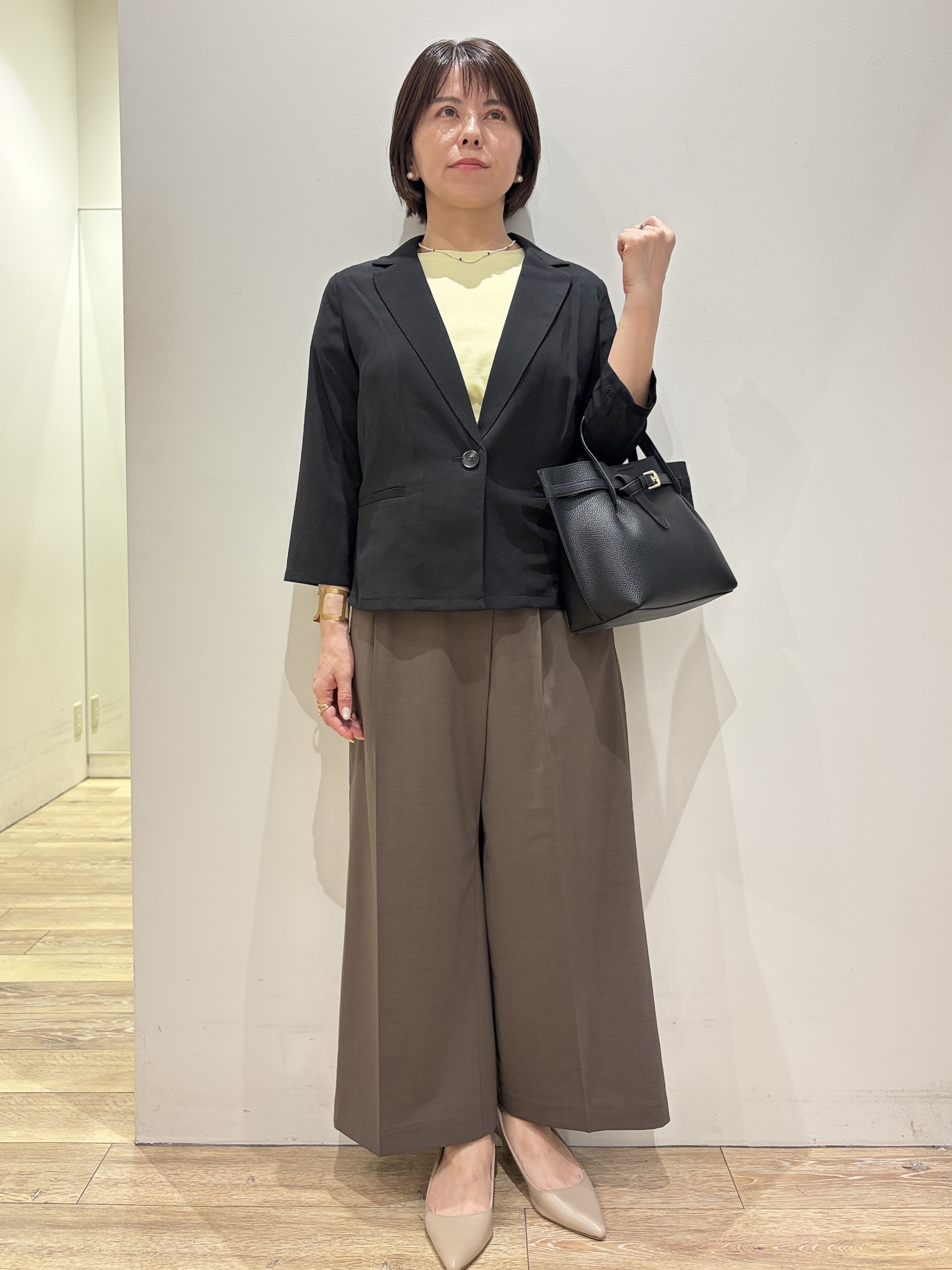 YUKOさんの「index｜【接触冷感／UV】ワンポイント刺繍Tシャツ《7col／XS~3L／洗濯機OK》」を使ったコーディネート