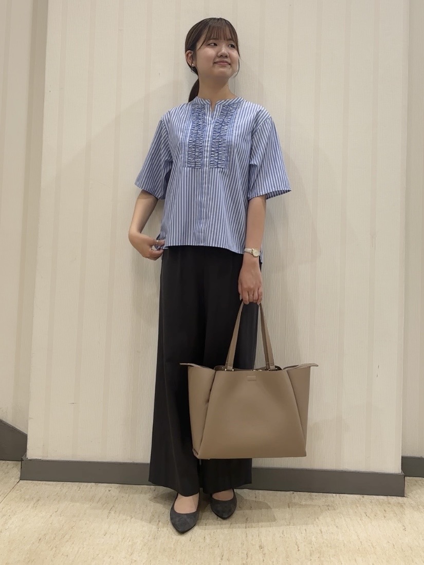 ちひさんの「INDIVI｜【褒められパンツ／洗える／ウエストゴム】ワイドタックパンツ」を使ったコーディネート