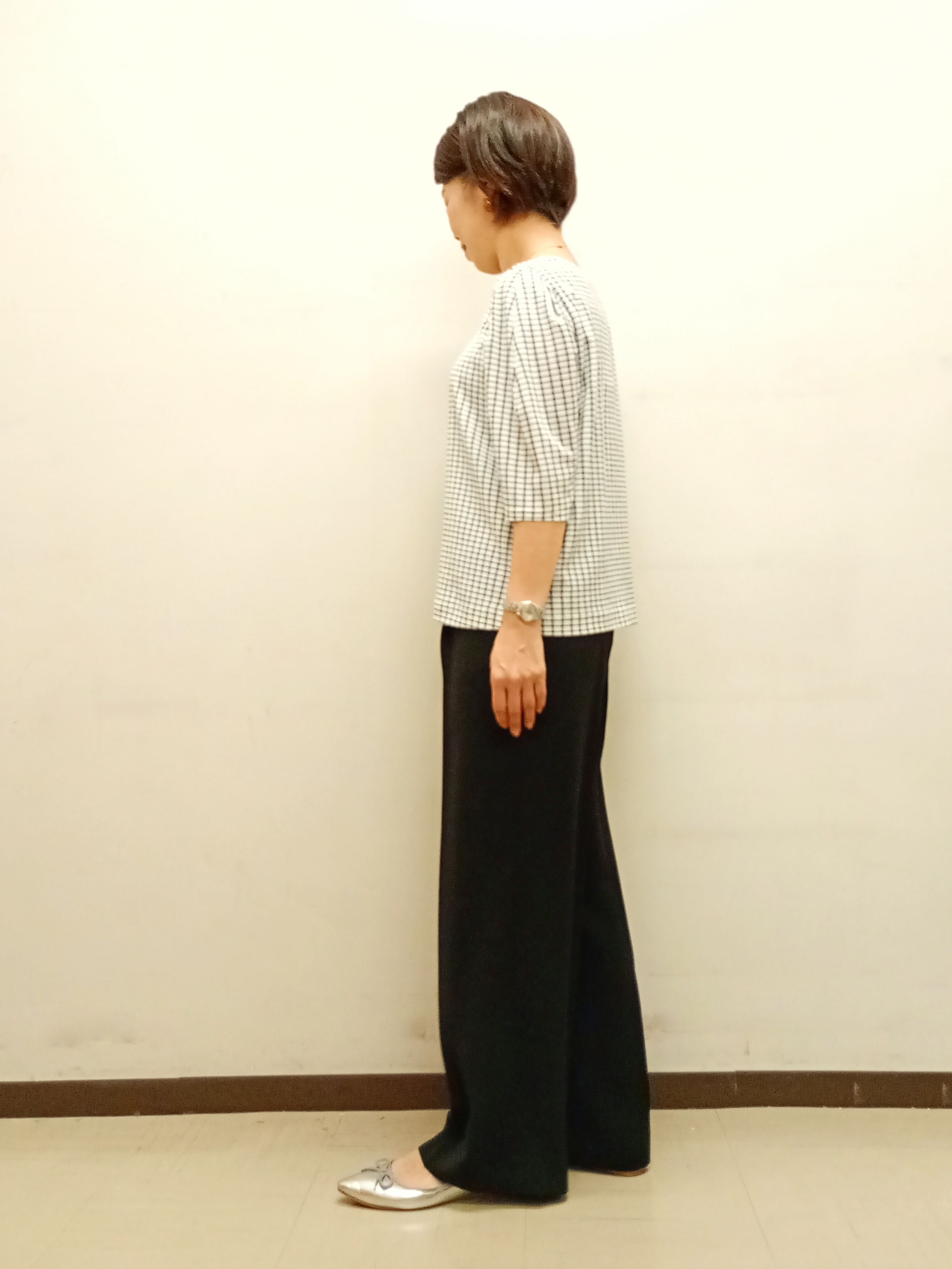 Kさんの「INDIVI｜【洗える／UVケア／SETUP可】着る日傘ワイドパンツ」を使ったコーディネート
