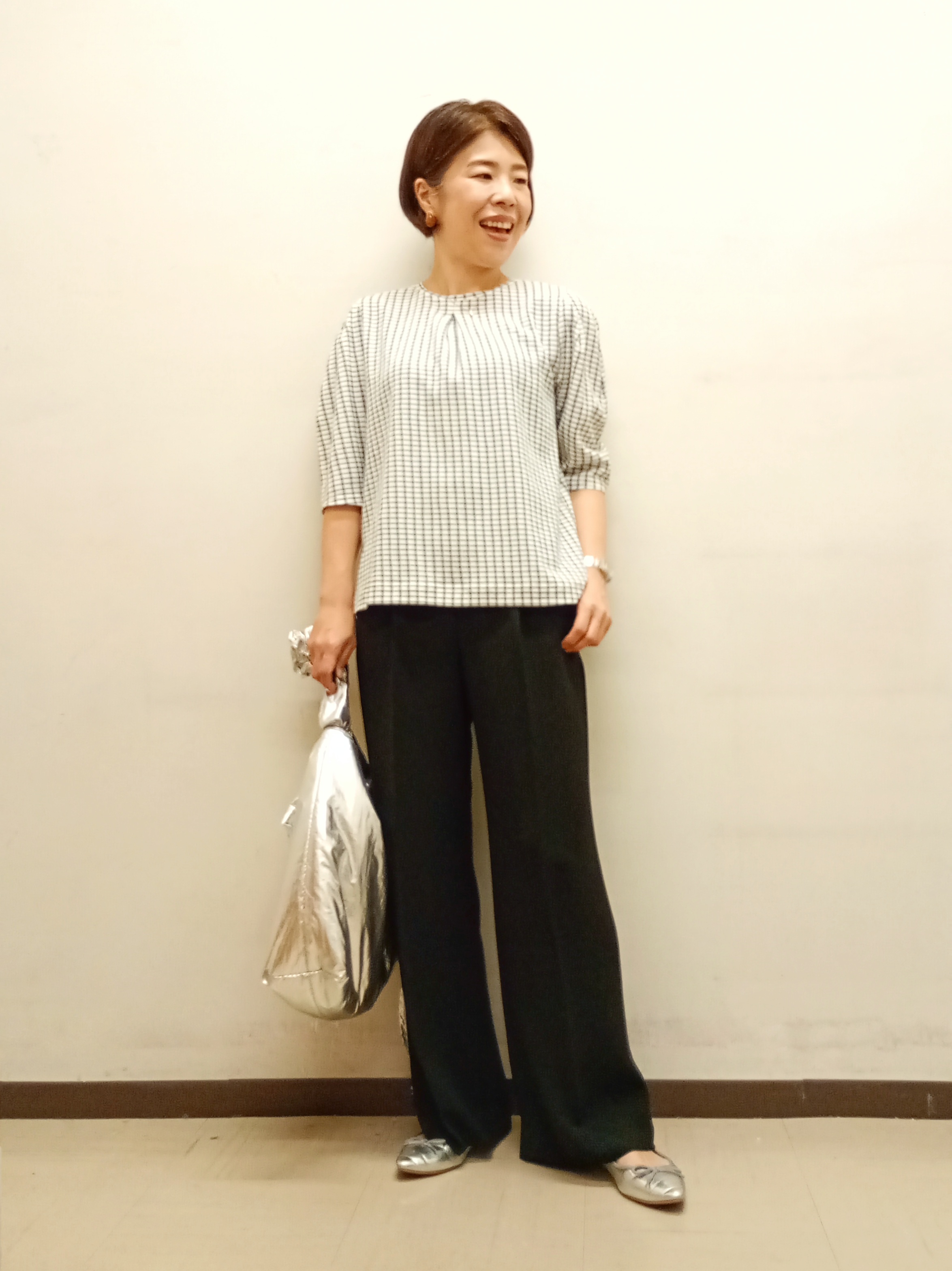 Kさんの「INDIVI｜【洗える／UVケア／SETUP可】着る日傘ワイドパンツ」を使ったコーディネート