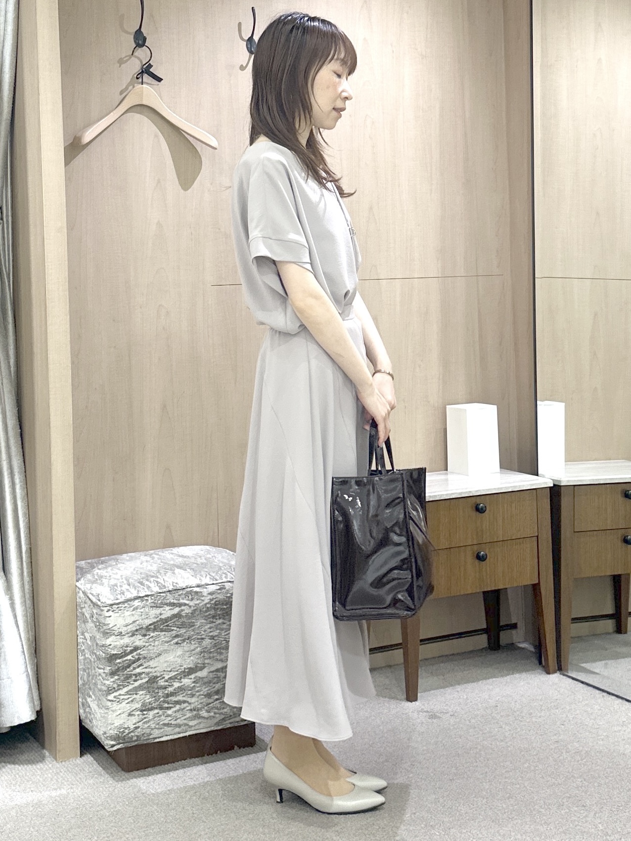 Miwaさんの「UNTITLED｜【前後2WAY/はっ水/セットアップ可】リラクシーフレンチスリーブブラウス」を使ったコーディネート