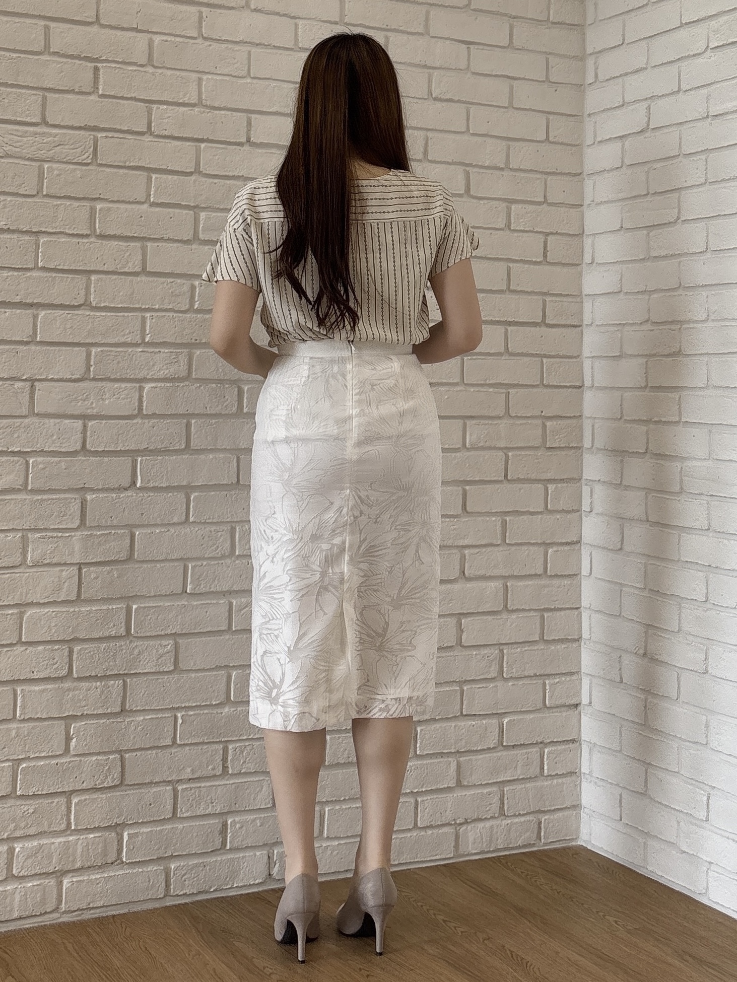 sayaさんの「COUP DE CHANCE｜【手洗い可／日本製】チェーン柄ブラウス」を使ったコーディネート