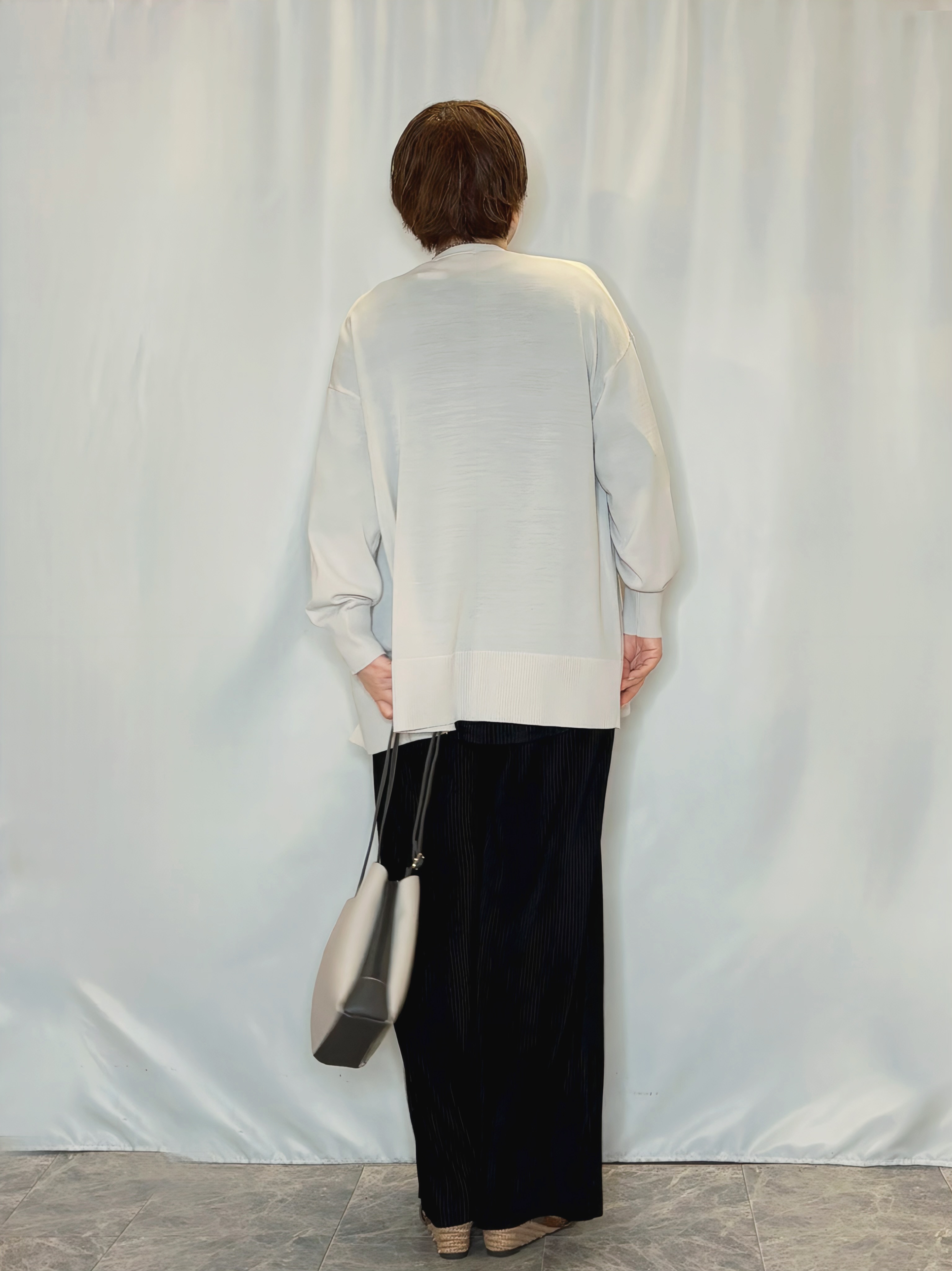 たみさんの「SHOO･LA･RUE｜【洗濯機可/ひんやり/UV】さらっとしたタッチが心地よい ミドルカーディガン」を使ったコーディネート