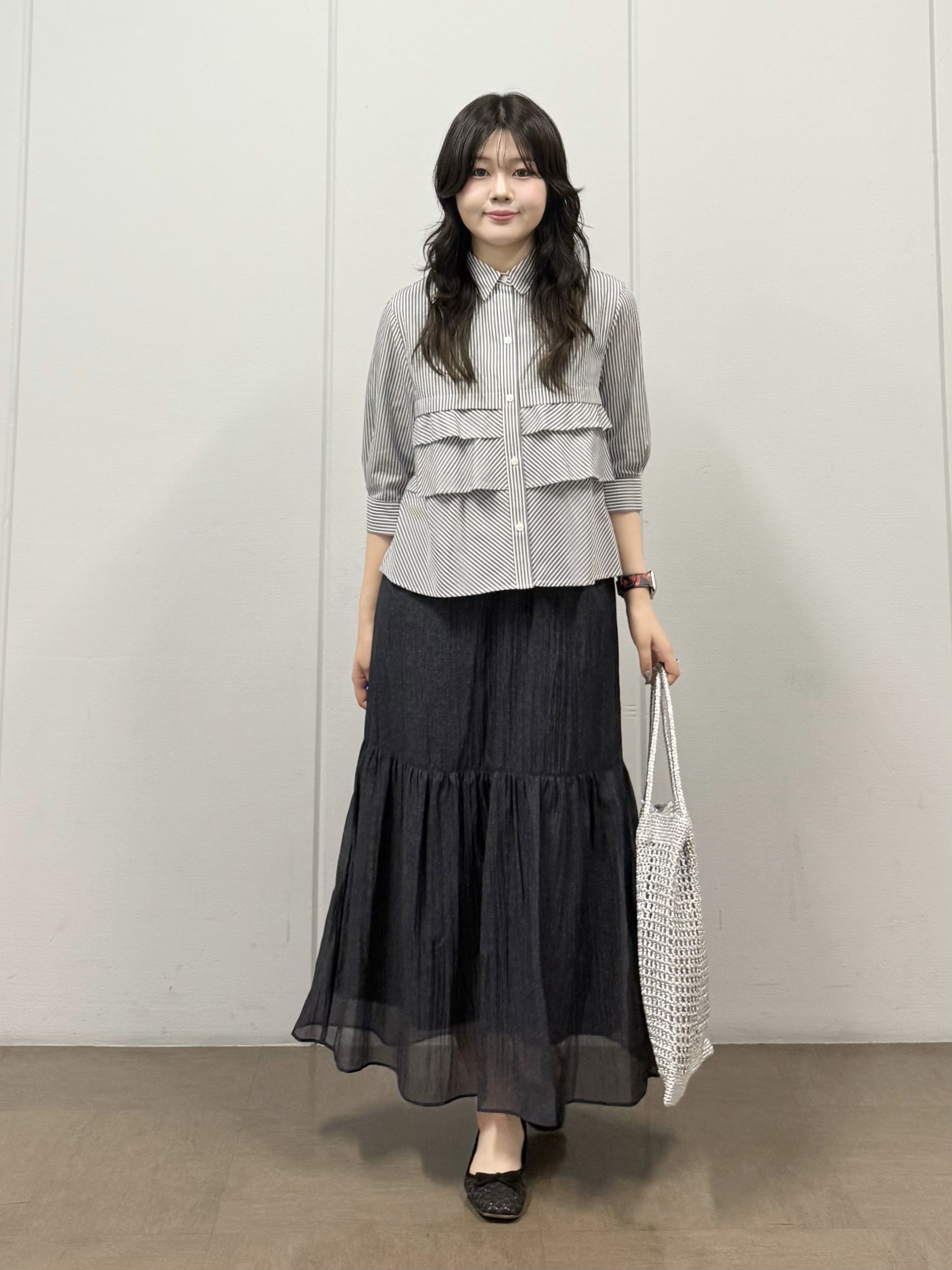 mizukiさんの「INDIVI｜【UVケア／吸汗速乾／着映え】ティアードストライプシャツ」を使ったコーディネート