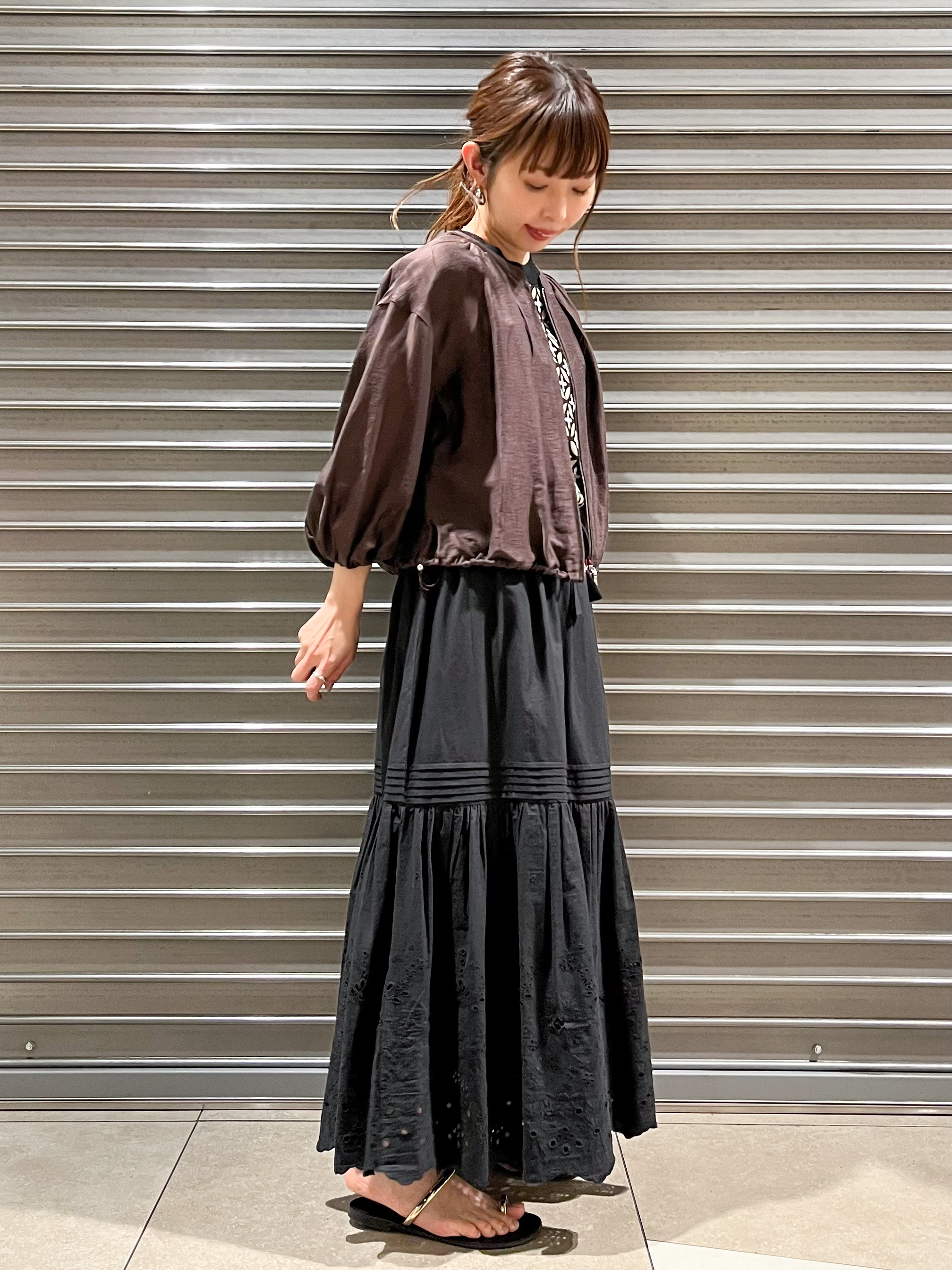 じゅんさんの「DRESSTERIOR｜ウォッシャブル シアーショートブルゾン」を使ったコーディネート