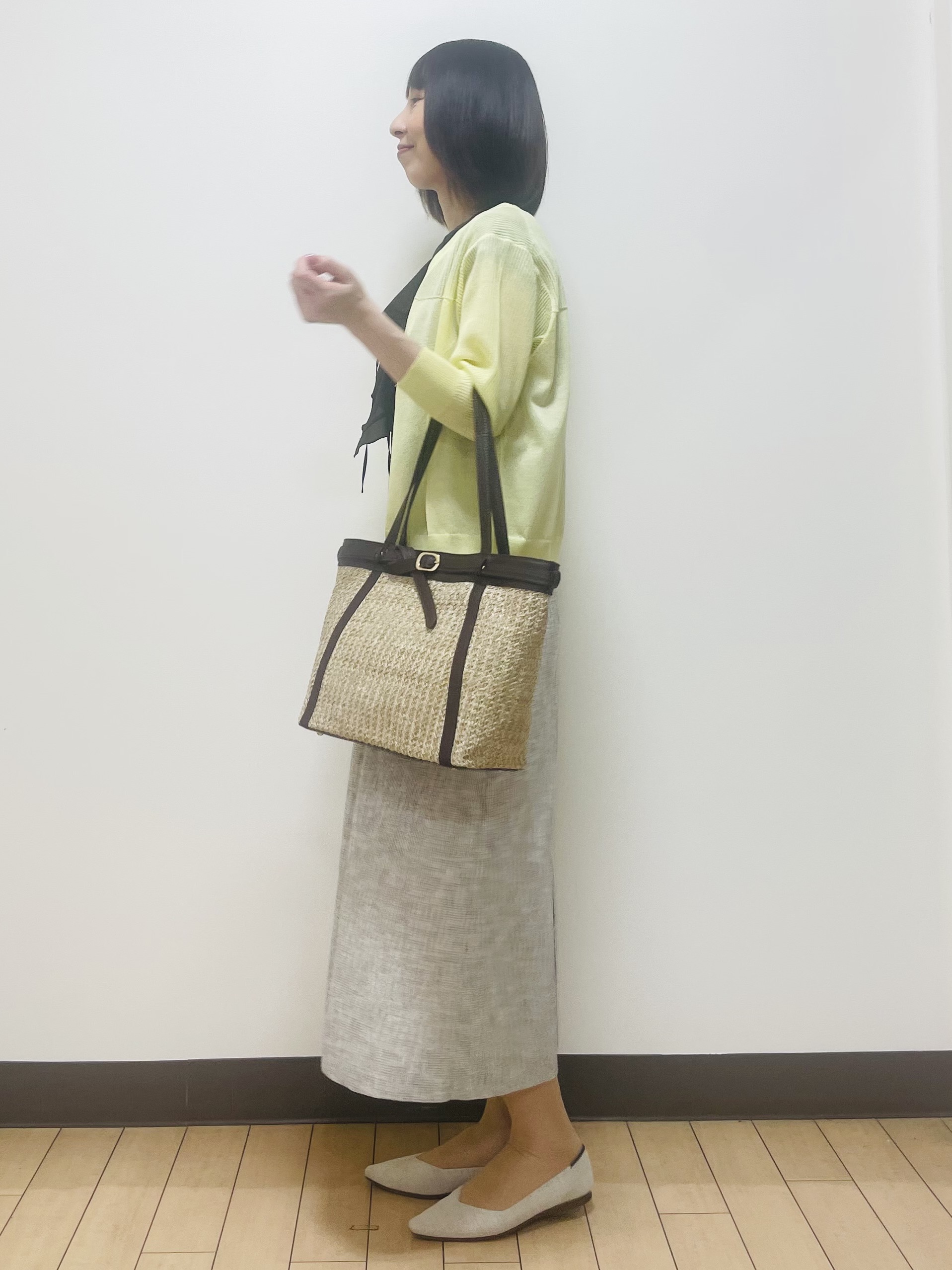Riiさんの「Reflect｜【通気性あり／涼しい／マシンウォッシャブル】フリルブラウス」を使ったコーディネート