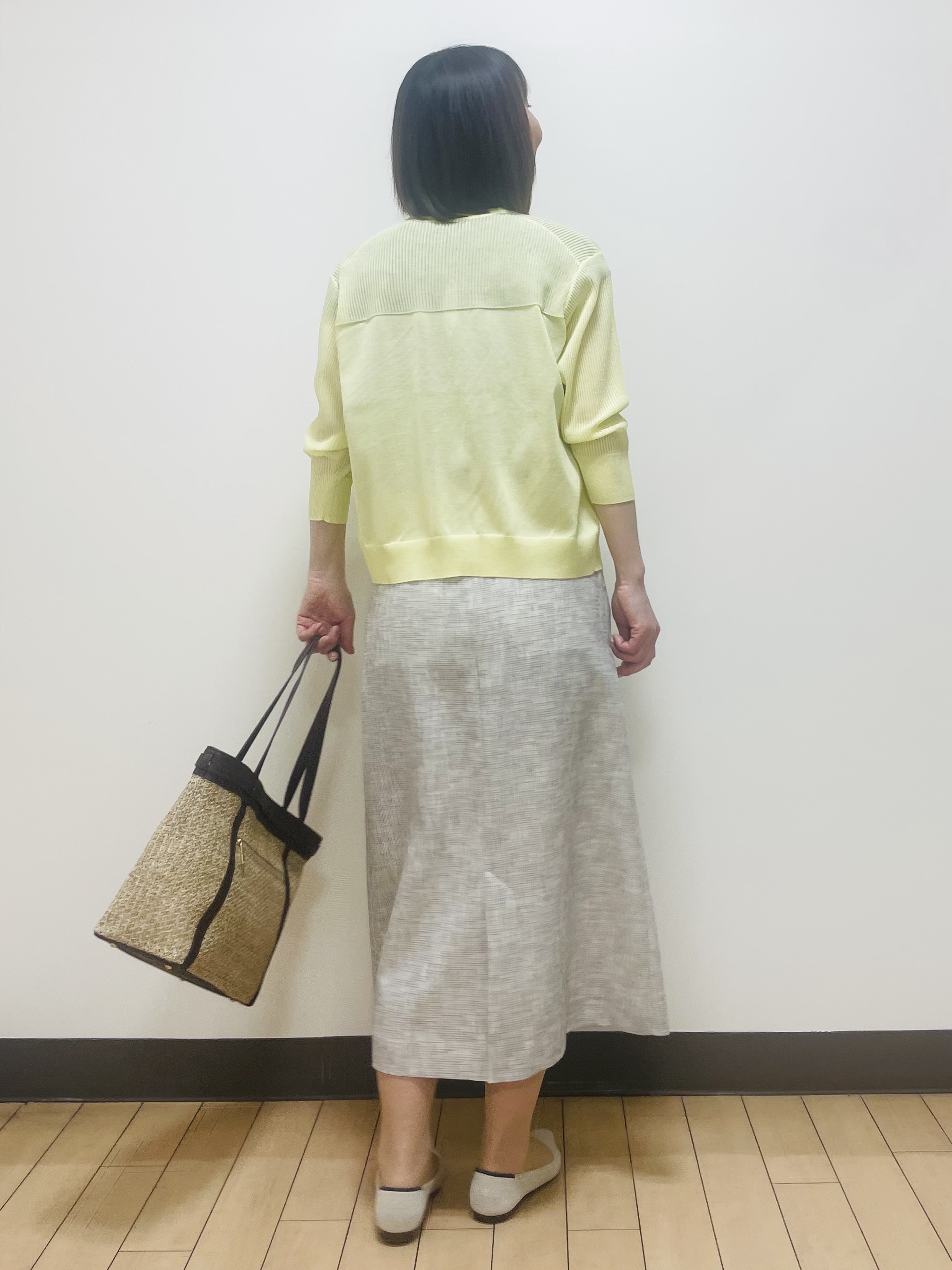 Riiさんの「Reflect｜Vネックニットカーディガン」を使ったコーディネート