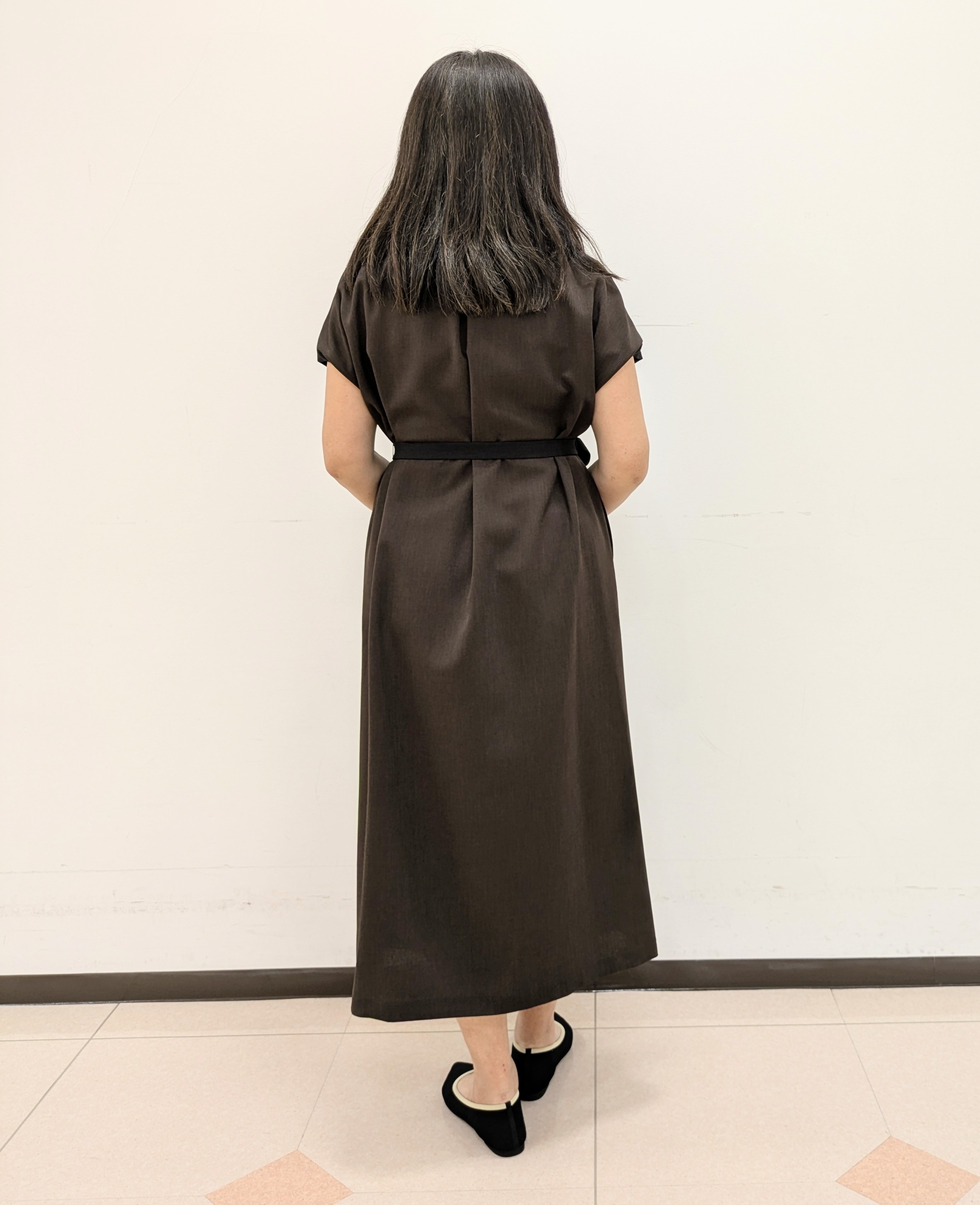 ともさんの「UNTITLED｜【接触冷感/UVカット/イージーケア】配色ラインワンピース」を使ったコーディネート