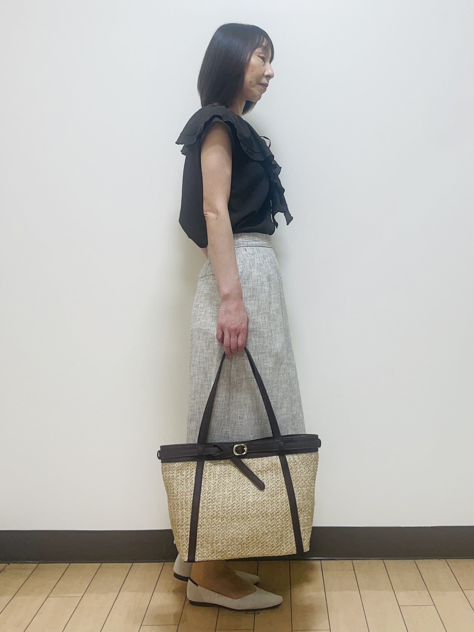 Riiさんの「Reflect｜【通気性あり／涼しい／マシンウォッシャブル】フリルブラウス」を使ったコーディネート