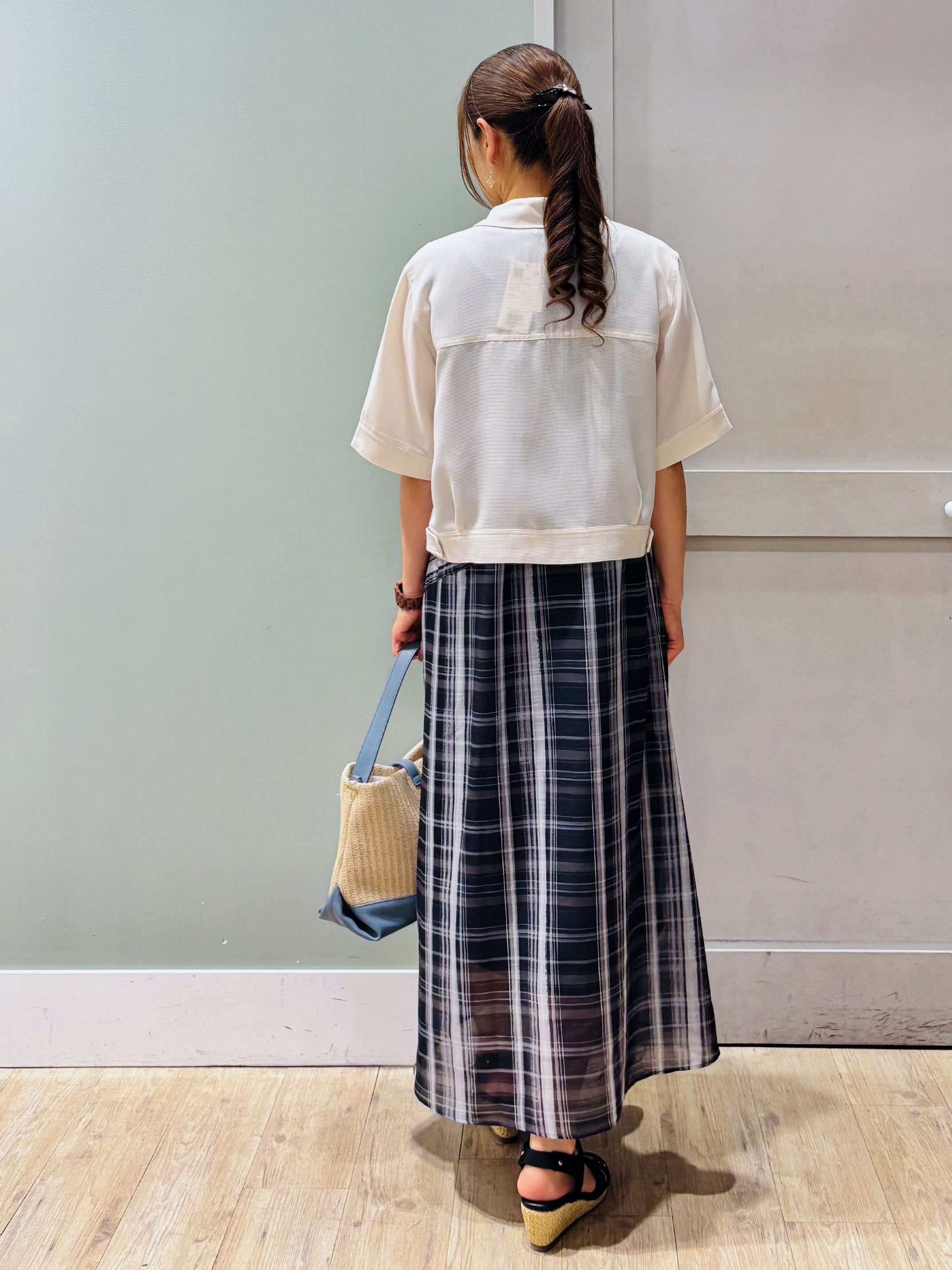 Komi☆さんの「grove｜【吸水速乾・通気性・洗える】衿付きハーフジャケット」を使ったコーディネート
