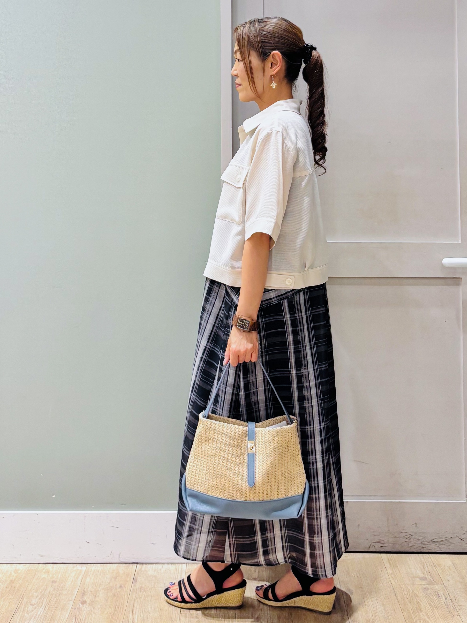 Komi☆さんの「grove｜【吸水速乾・通気性・洗える】衿付きハーフジャケット」を使ったコーディネート