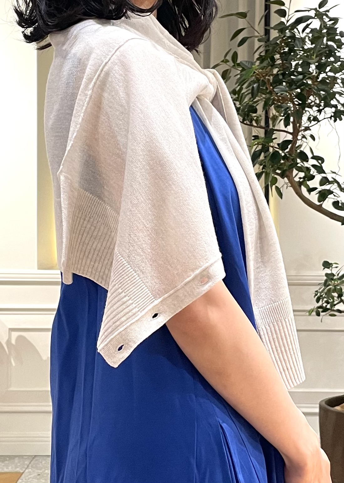 Lilyさんの「DRESSTERIOR｜【接触冷感／抗菌防臭／消臭/ウォッシャブル】アイスクリアコットン フレンチスリーブワンピース」を使ったコーディネート