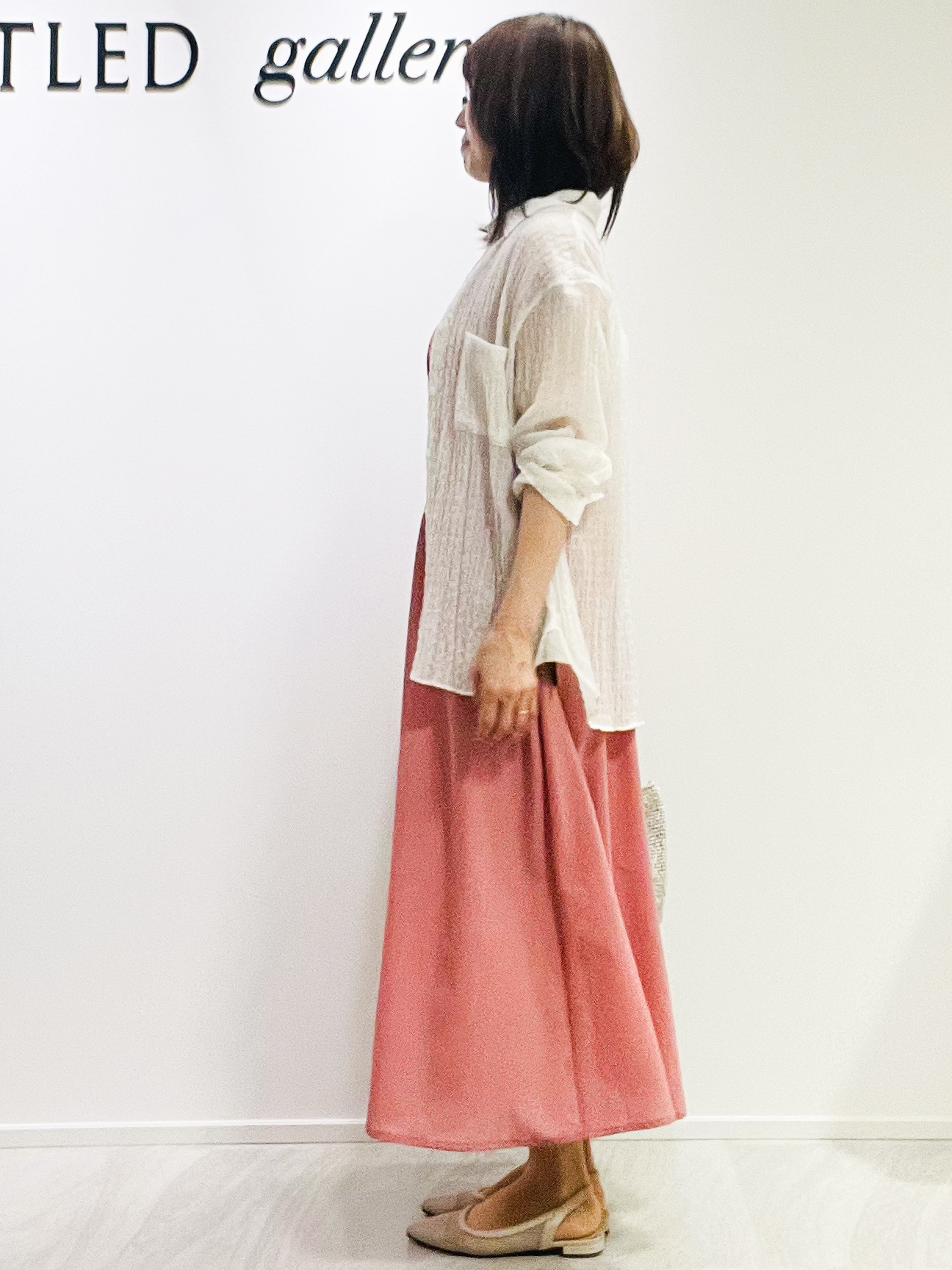 めいさんの「UNTITLED｜【通気性あり／涼しい／マシンウォッシャブル】フロントボタンワンピース」を使ったコーディネート