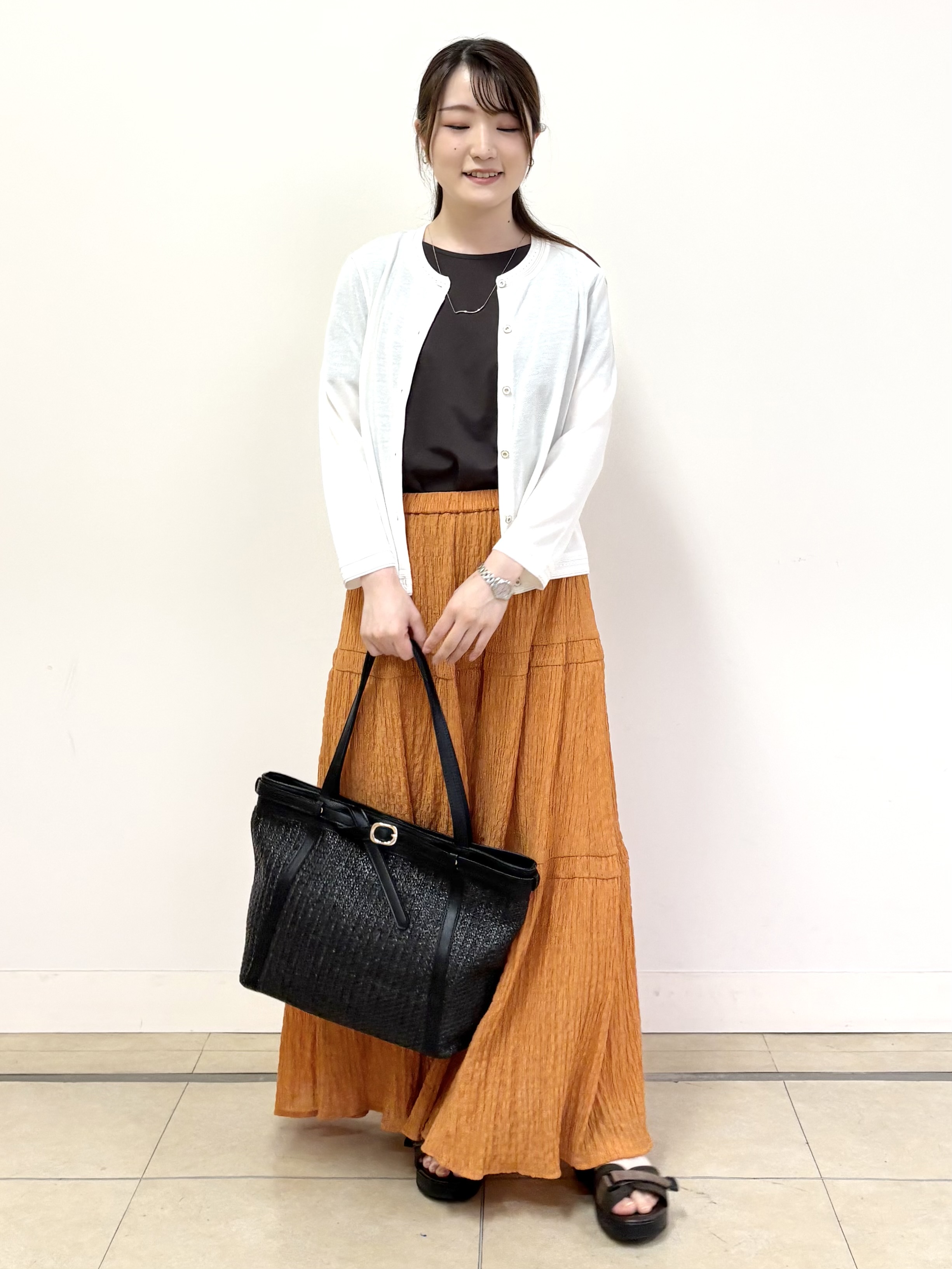 mikiさんの「Reflect｜七分袖ニットカーディガン」を使ったコーディネート