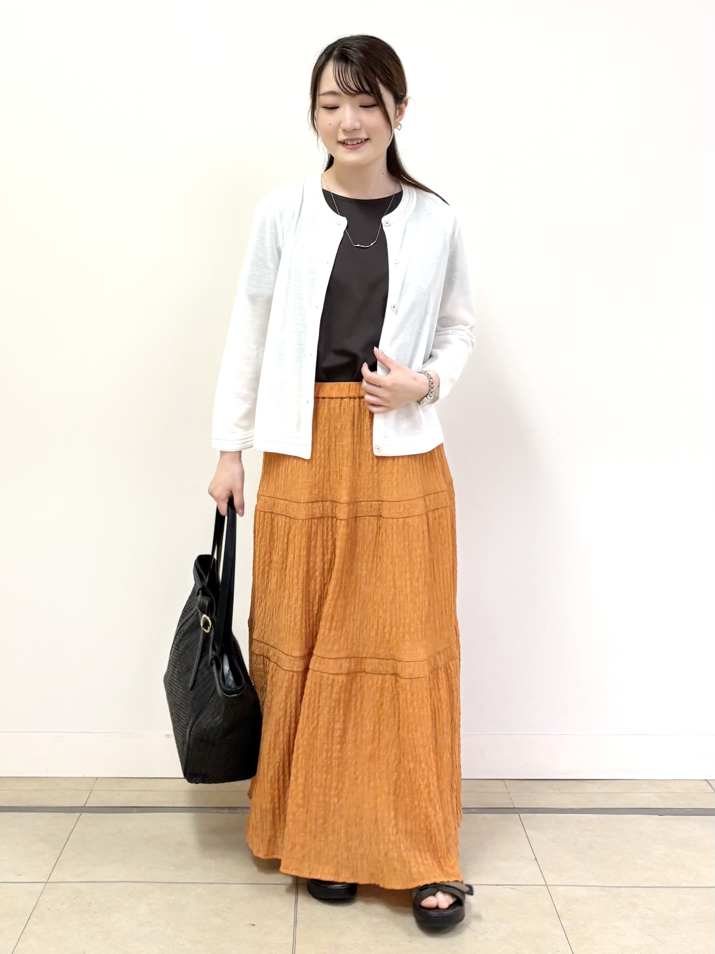 mikiさんの「Reflect｜七分袖ニットカーディガン」を使ったコーディネート