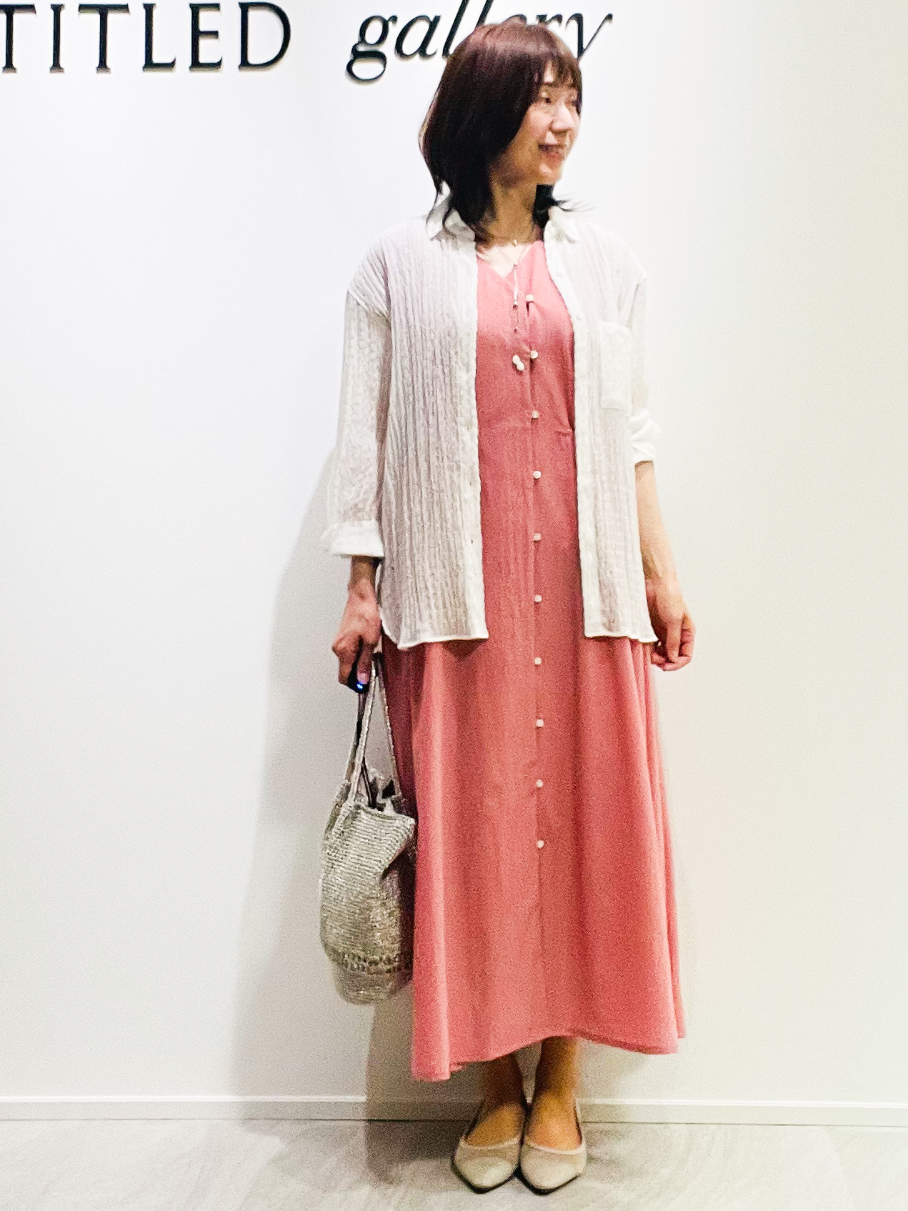 めいさんの「UNTITLED｜【通気性あり／涼しい／マシンウォッシャブル】フロントボタンワンピース」を使ったコーディネート