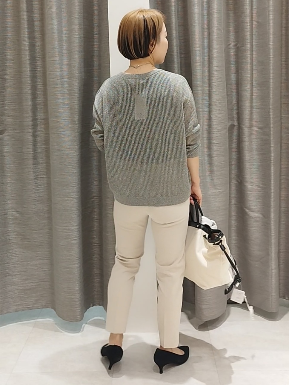 s u g iさんの「UNTITLED｜シアーメッシュニット」を使ったコーディネート